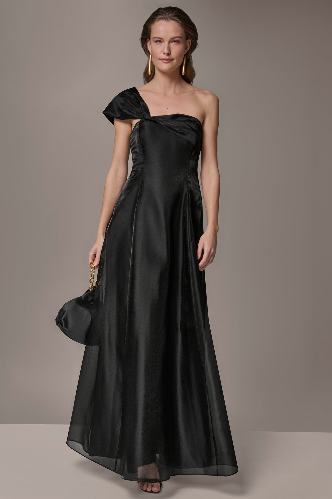 Black ORGANZA TWIST ONE-SHOULDER BALL GOWN Donna Karan