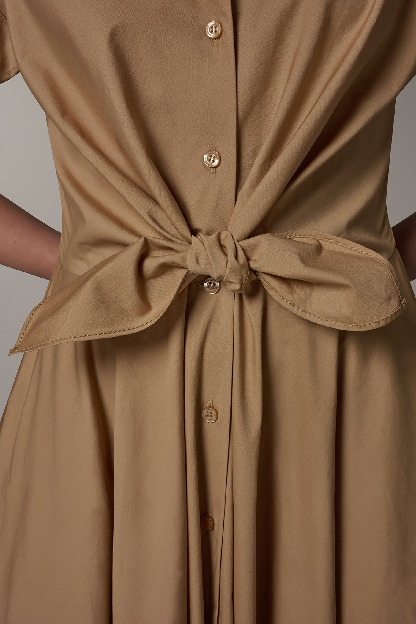 Fawn SHORT SLEEVE TIE FRONT MAXI SHIRT DRESS Donna Karan