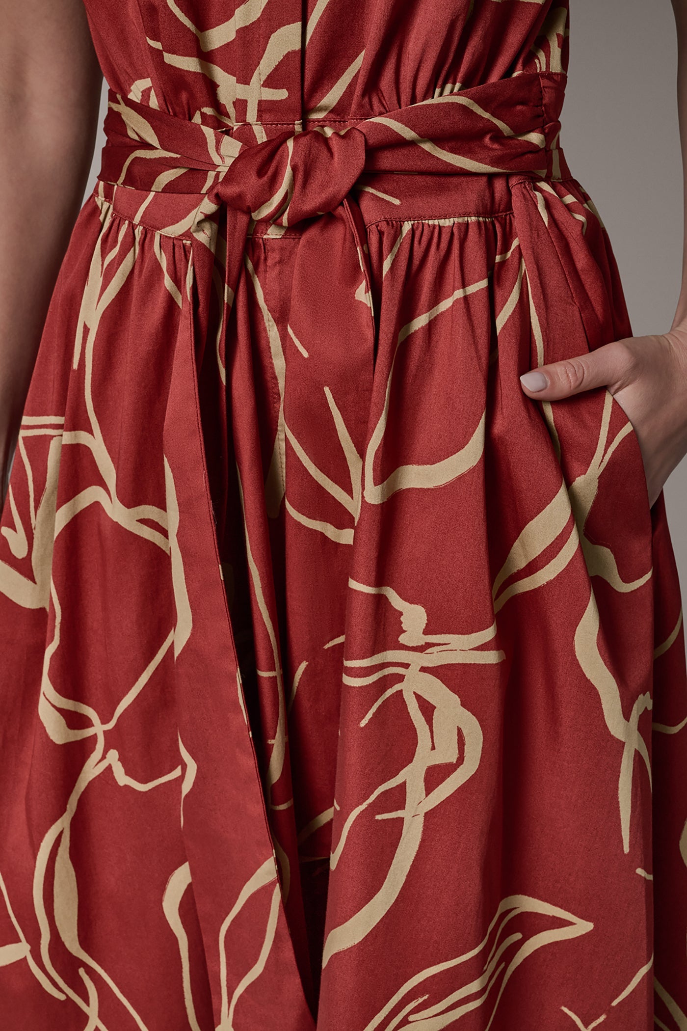 Sunbaked/Fawn SLEEVELESS PRINT MIDI DRESS Donna Karan