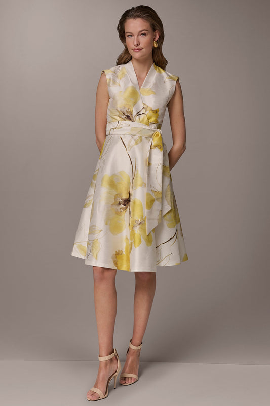 Limoncello Multi FLORAL JACQUARD WRAP-EFFECT MIDI DRESS Donna Karan