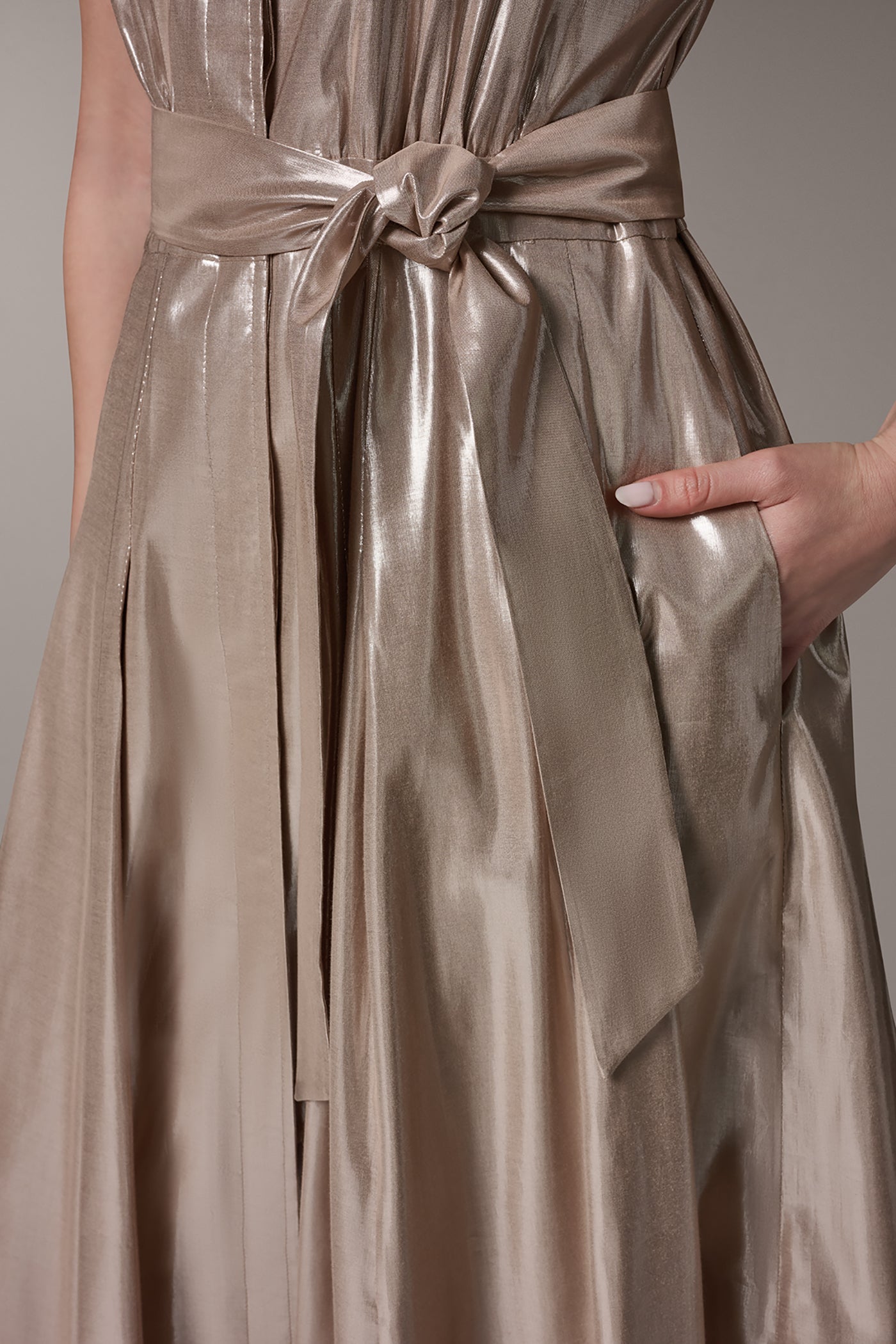 SNOW PETAL/SILVER SHORT SLEEVE MIDI SHIRT DRESS Donna Karan