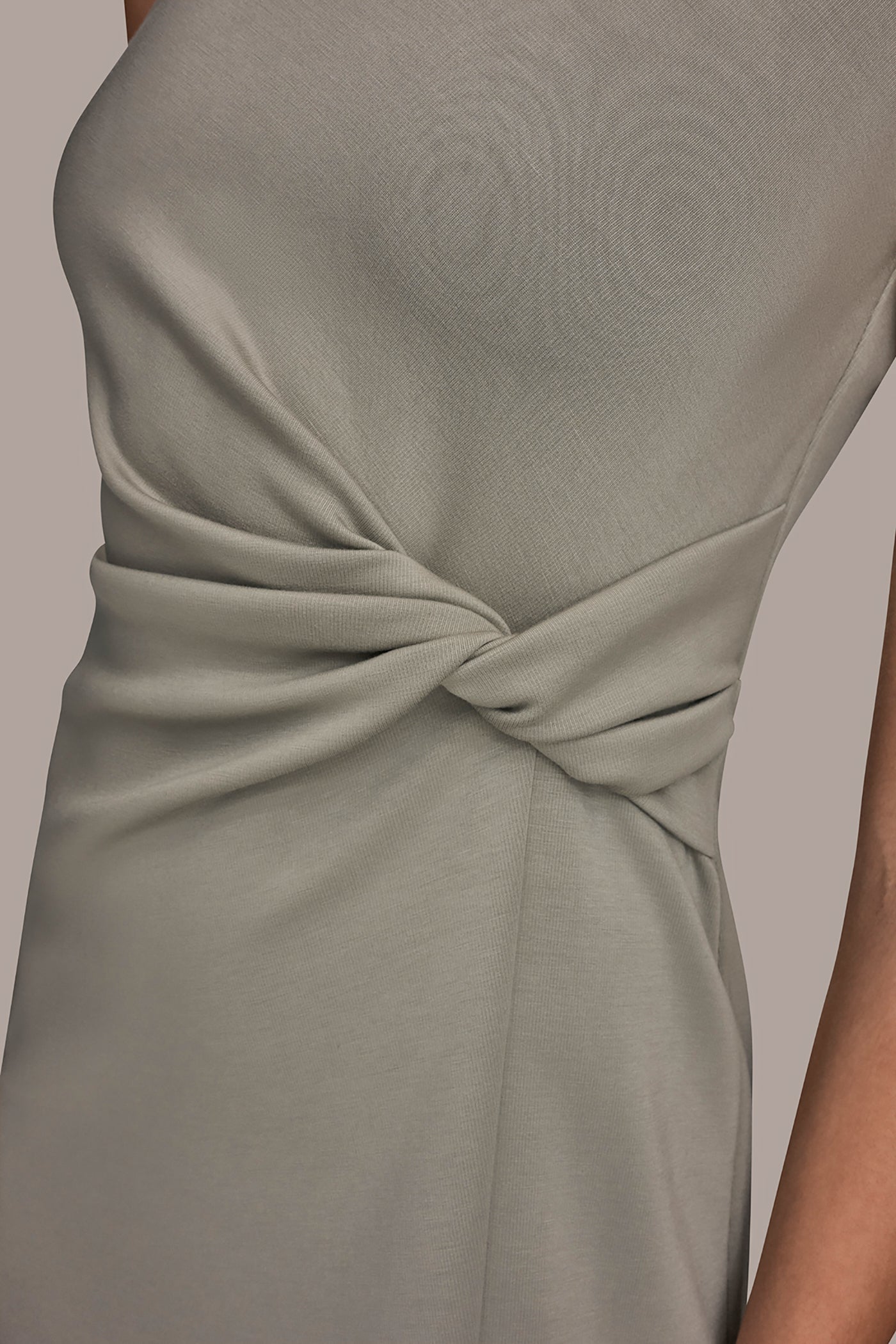 WEATHERED SAGE SLEEVELESS CREW-NECK TWIST MIDI SHEATH DRESS Donna Karan