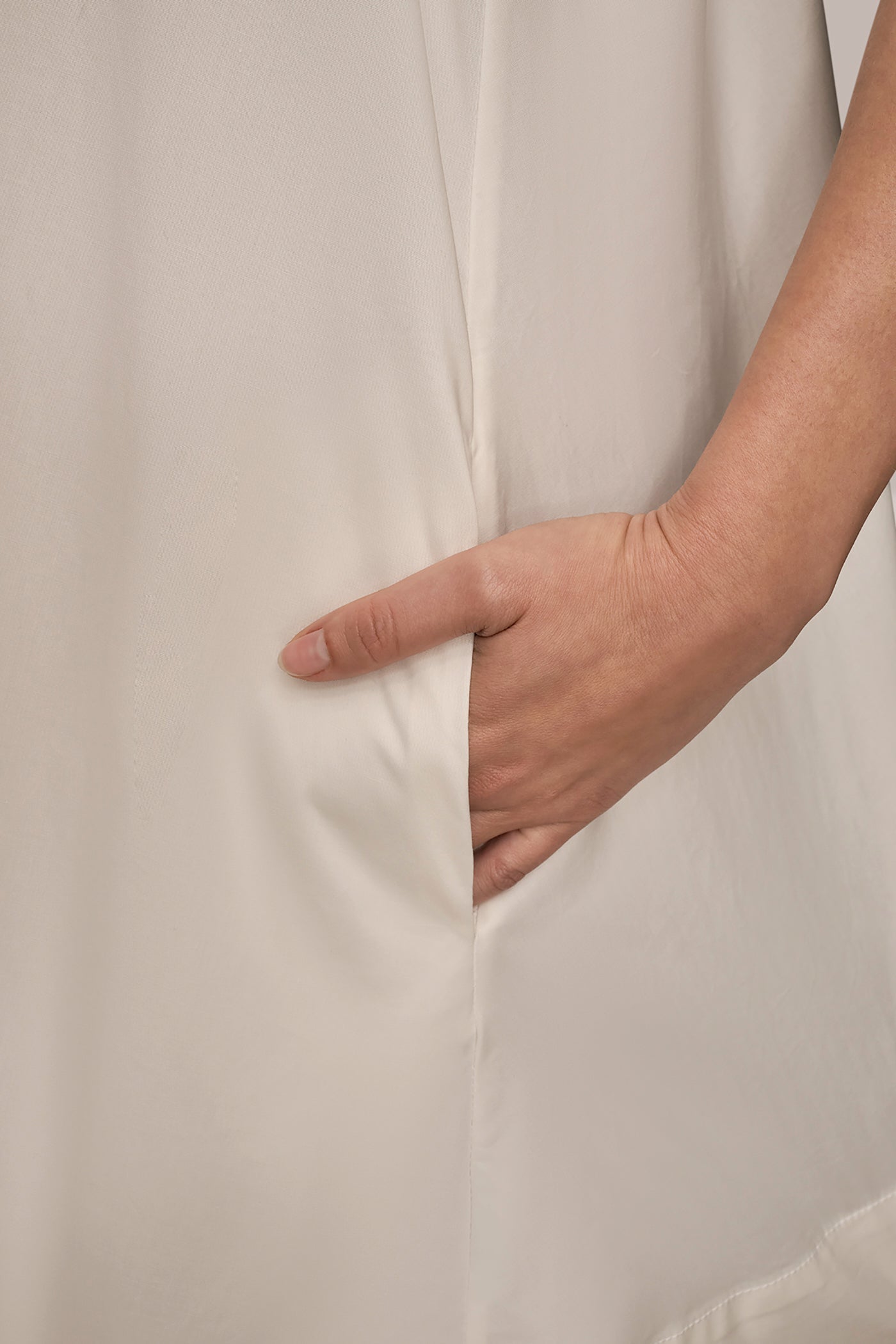 CREAM ELBOW-SLEEVE MINI SHIRT DRESS Donna Karan