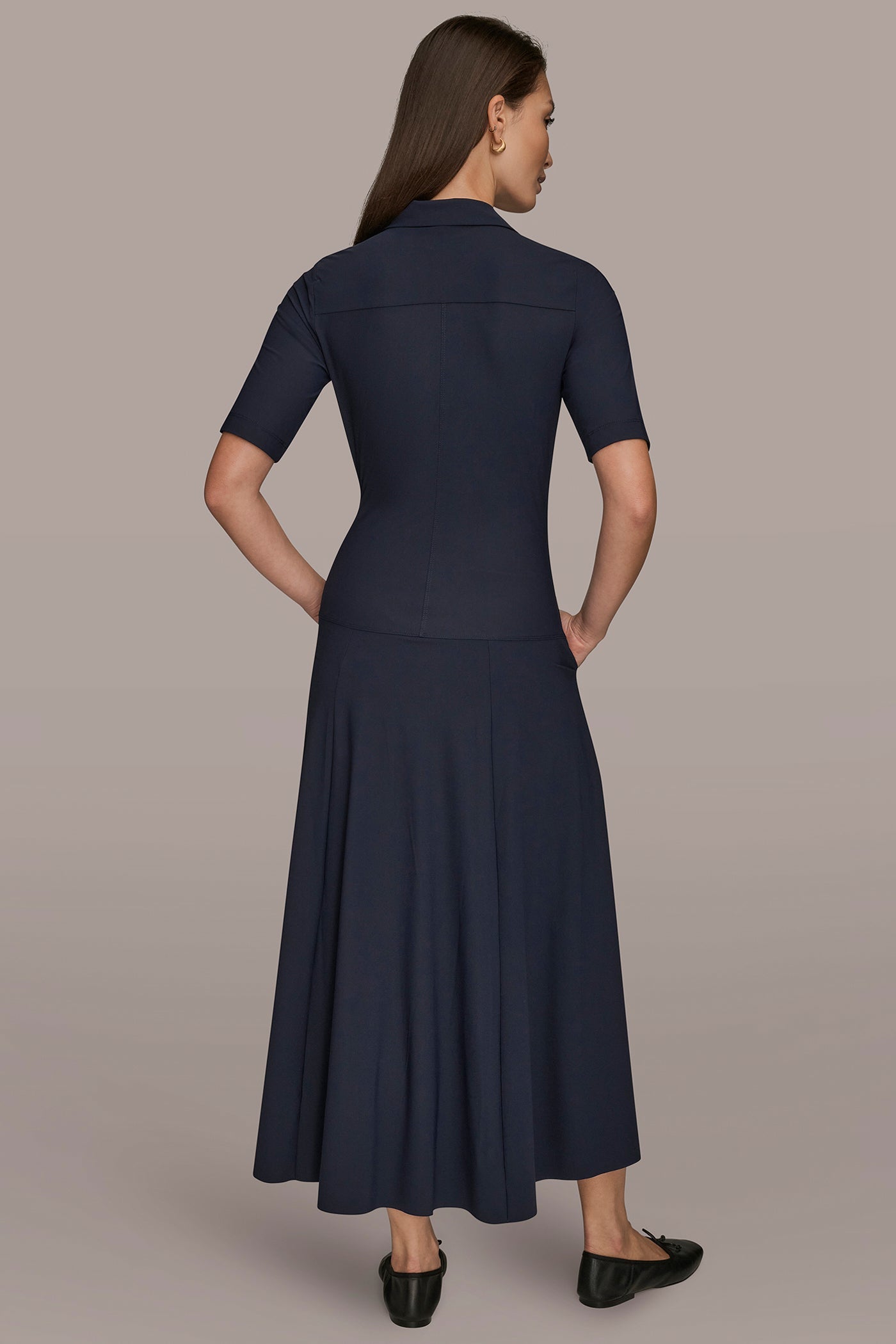 NIGHTFALL THE MODERN TRAVEL ELBOW SLEEVE MIDI POLO DRESS Donna Karan