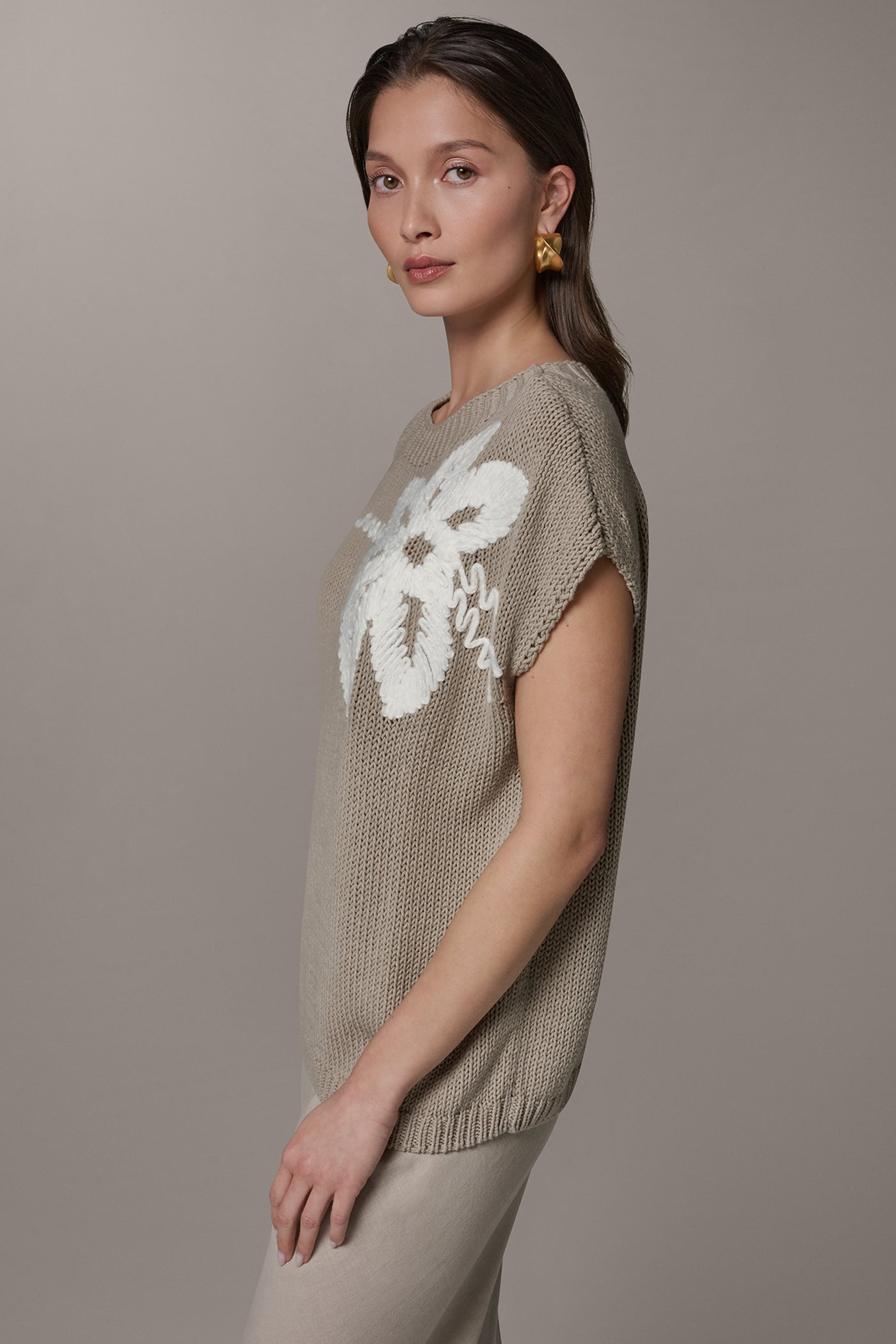 Sandstone/Cream SLEEVELESS FLORAL SWEATER Donna Karan