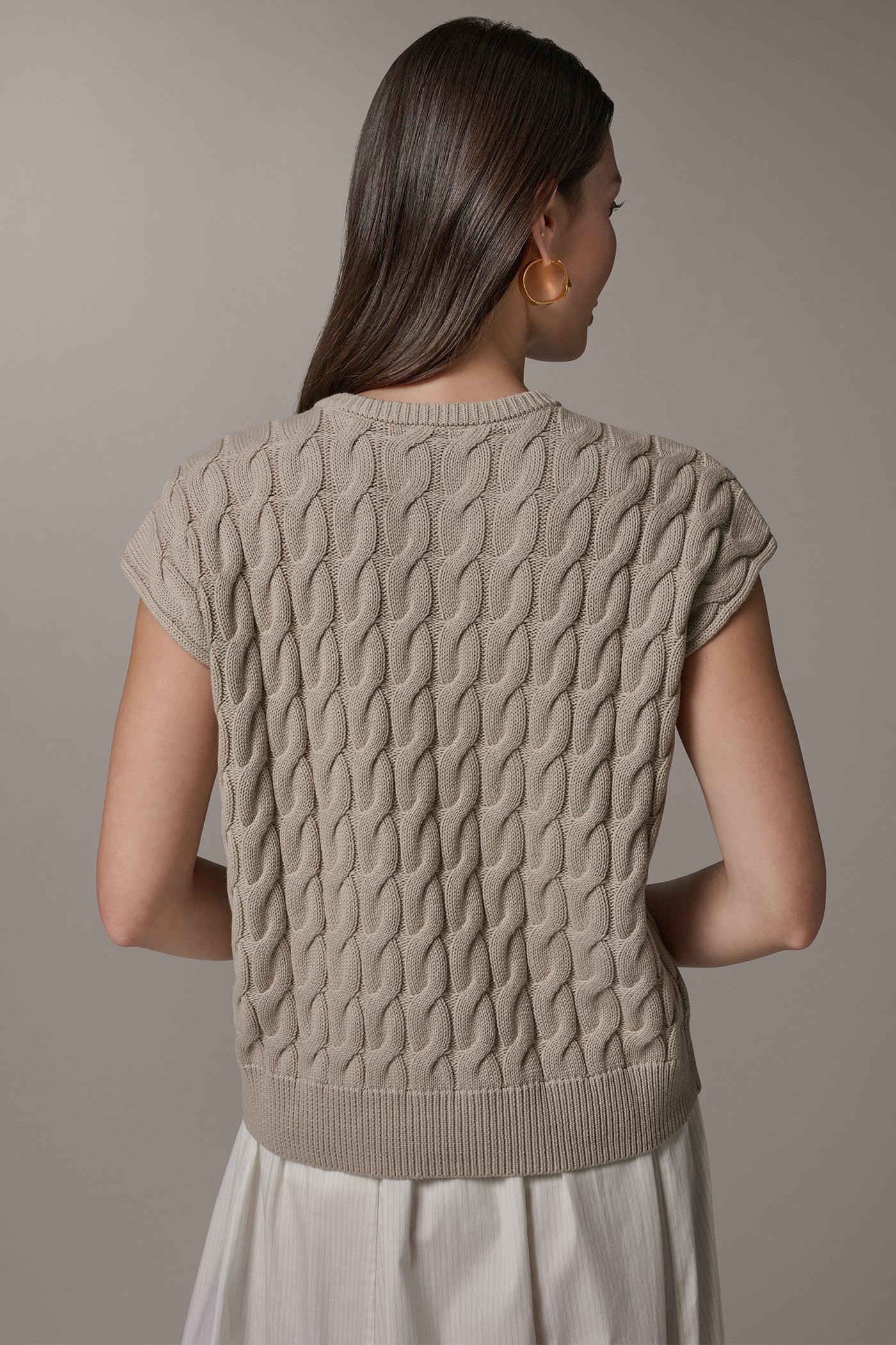 Sandstone SLEEVELESS CABLE KNIT VEST Donna Karan