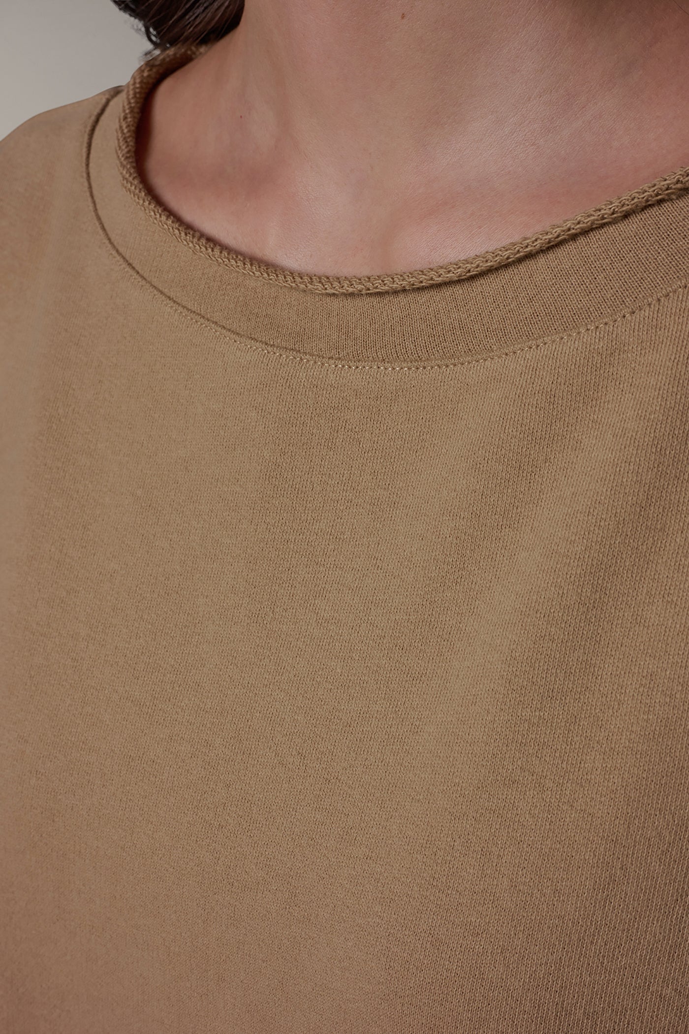 Fawn SHORT SLEEVE BOATNECK PULLOVER Donna Karan