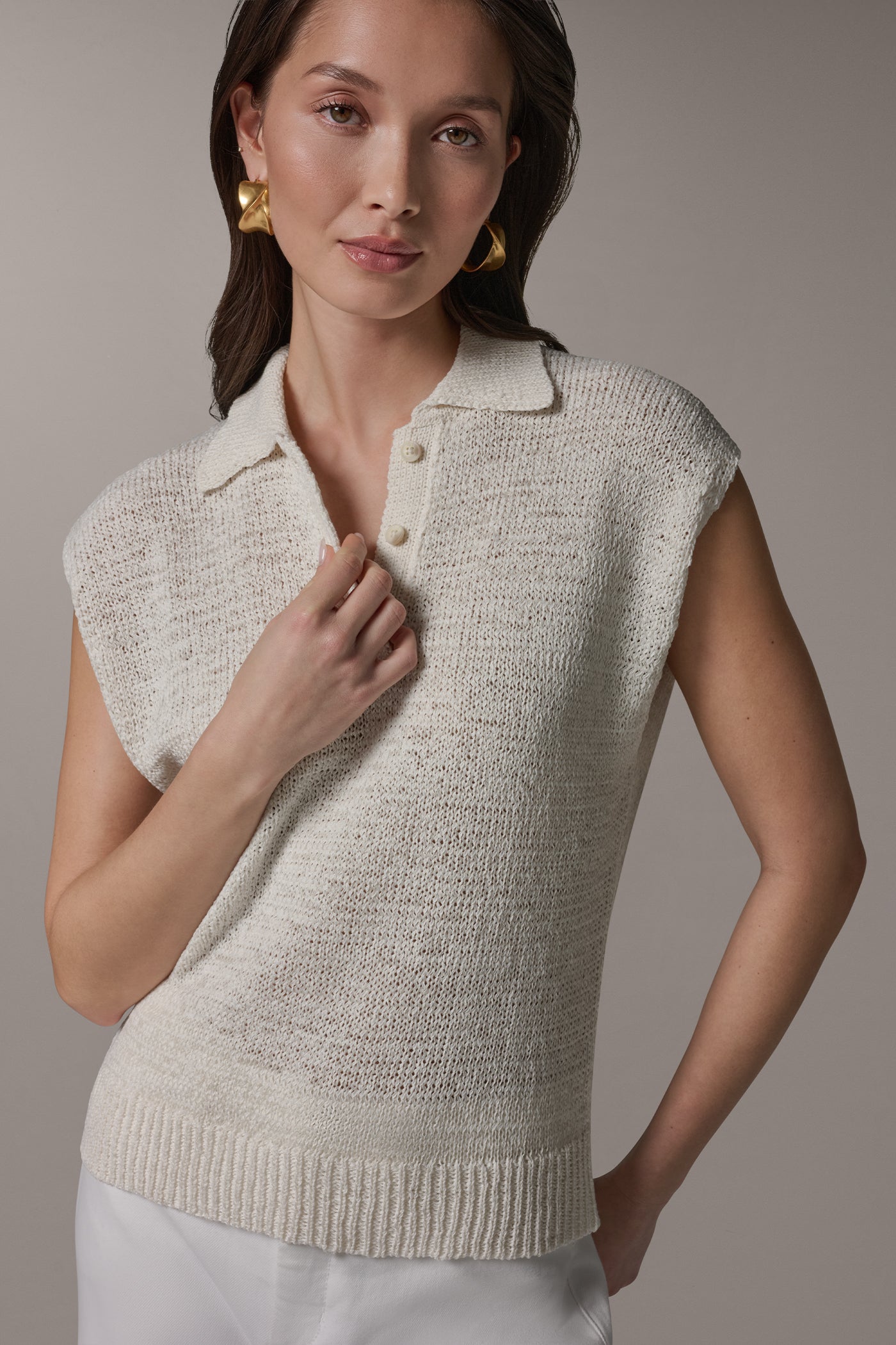Cream SLEEVELESS POLO SWEATER Donna Karan