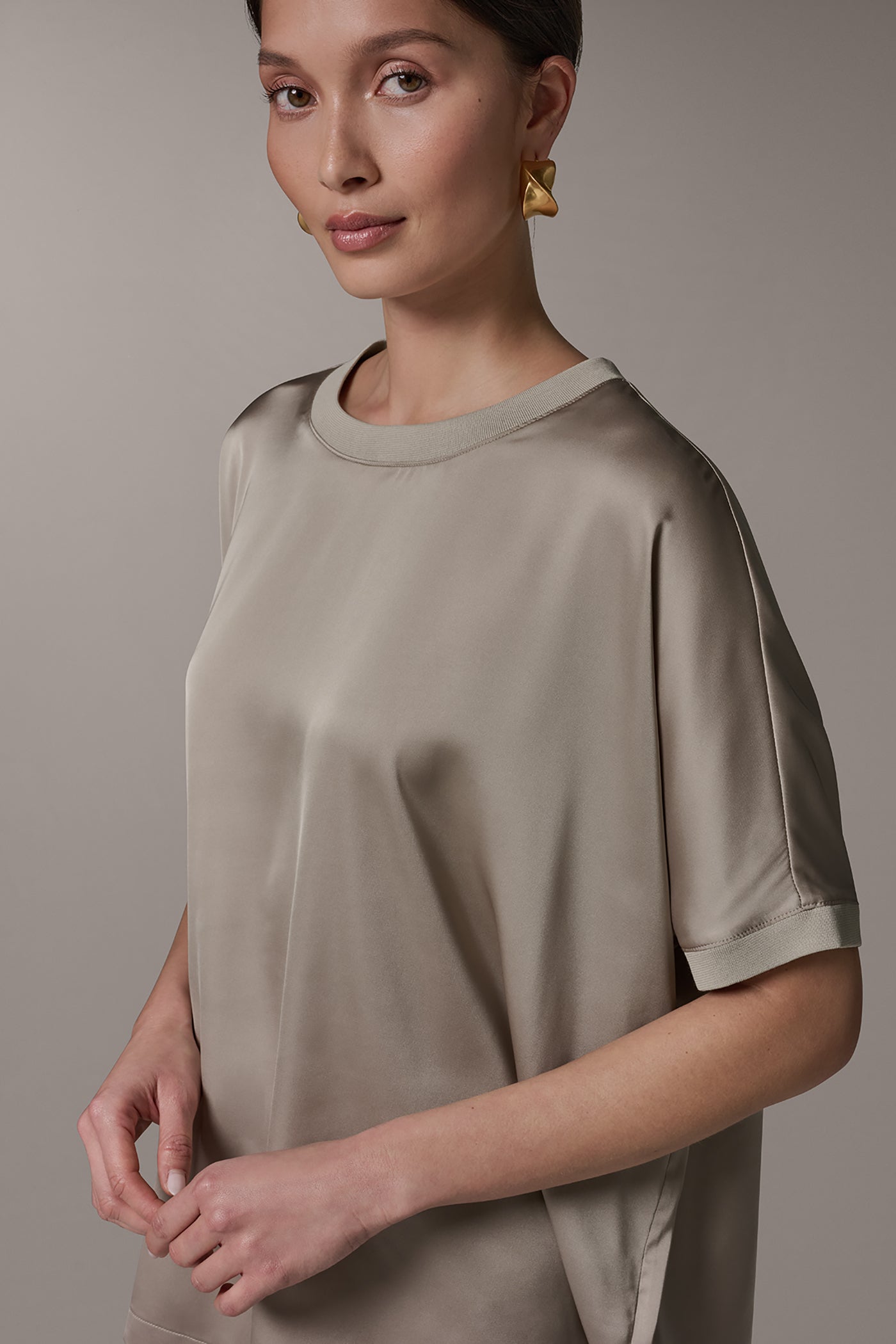 Sandstone DOLMAN SLEEVE BLOUSE Donna Karan