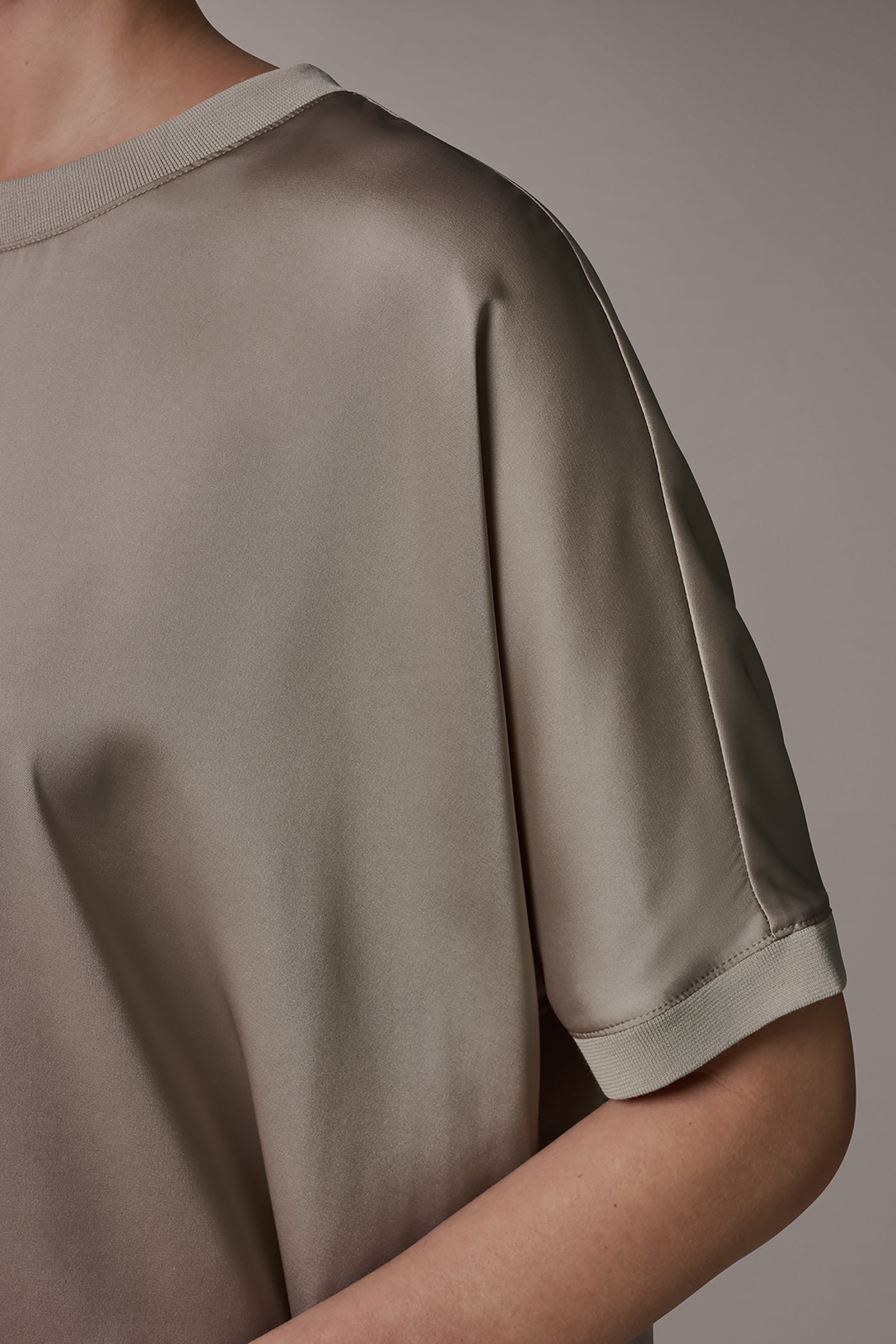 Sandstone DOLMAN SLEEVE BLOUSE Donna Karan
