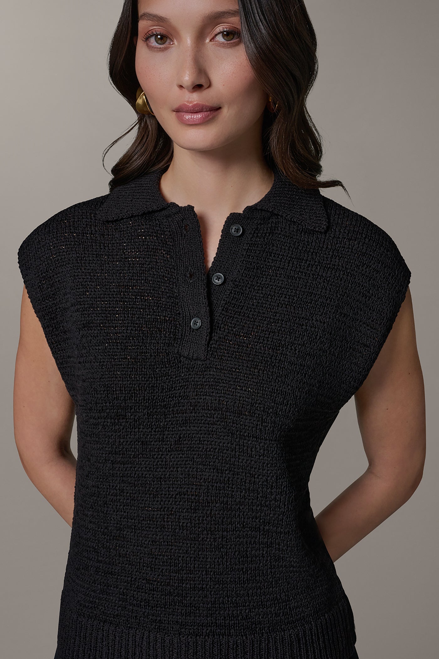 Black SLEEVELESS POLO SWEATER Donna Karan