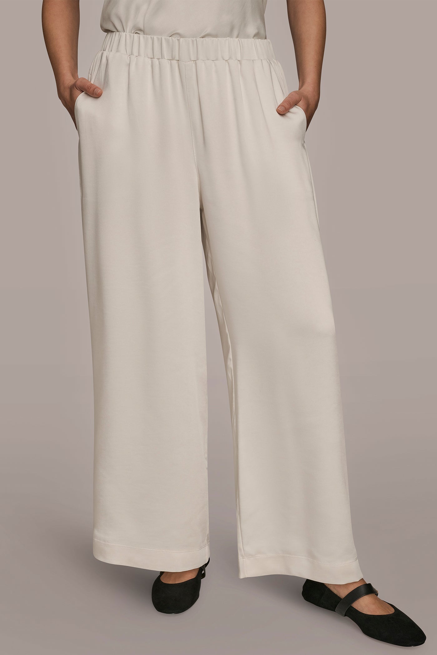 CREAM SATIN MID-RISE RELAXED PANT Donna Karan