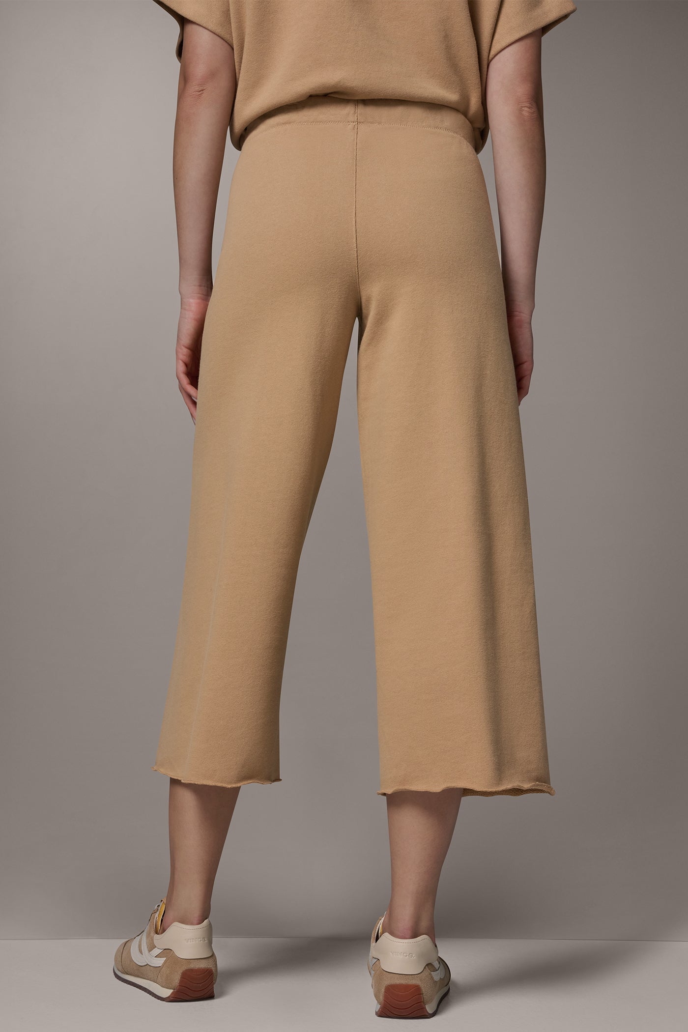 Fawn MID-RISE STRAIGHT-LEG CAPRI PANT Donna Karan