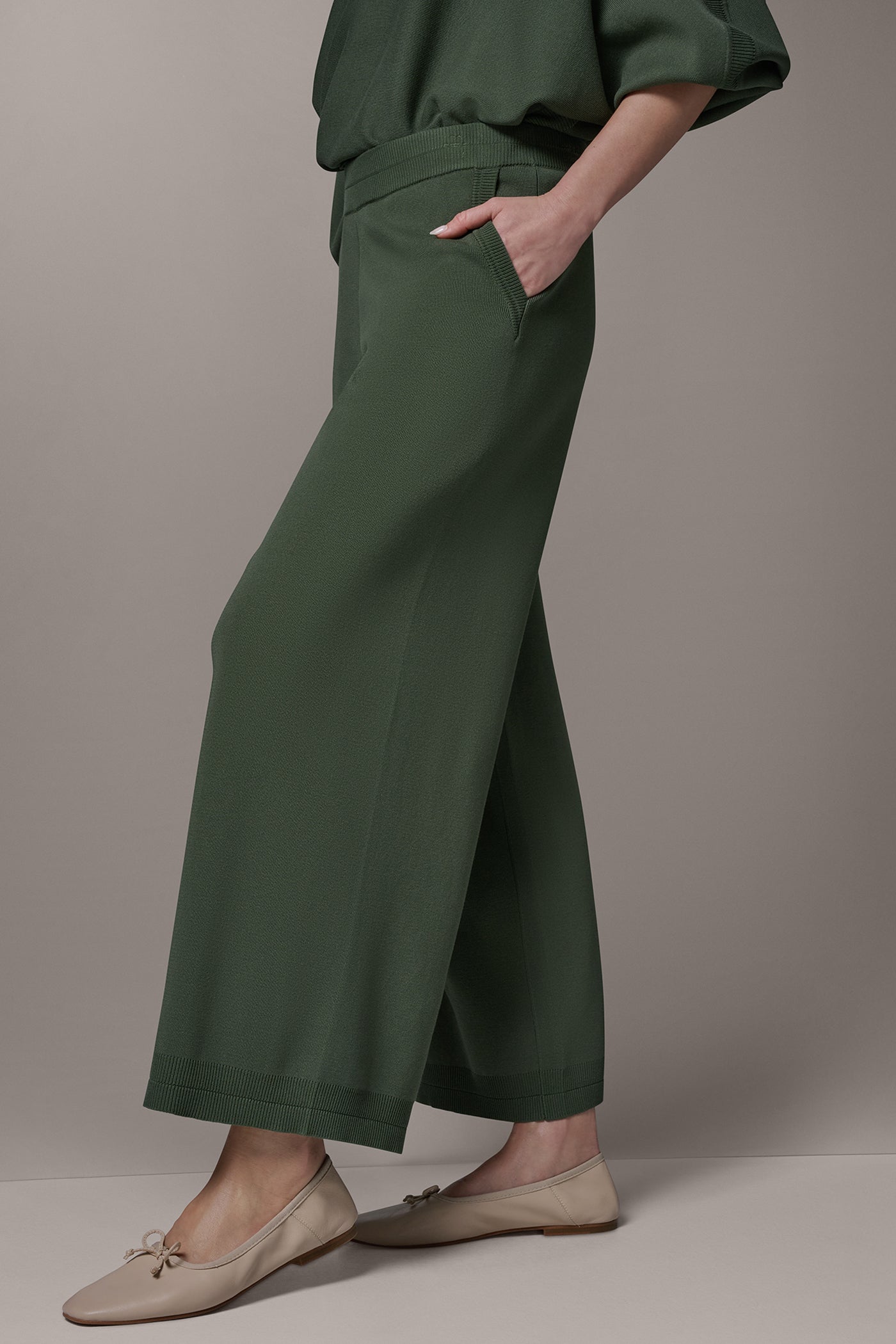 Verde PULL ON PANT Donna Karan