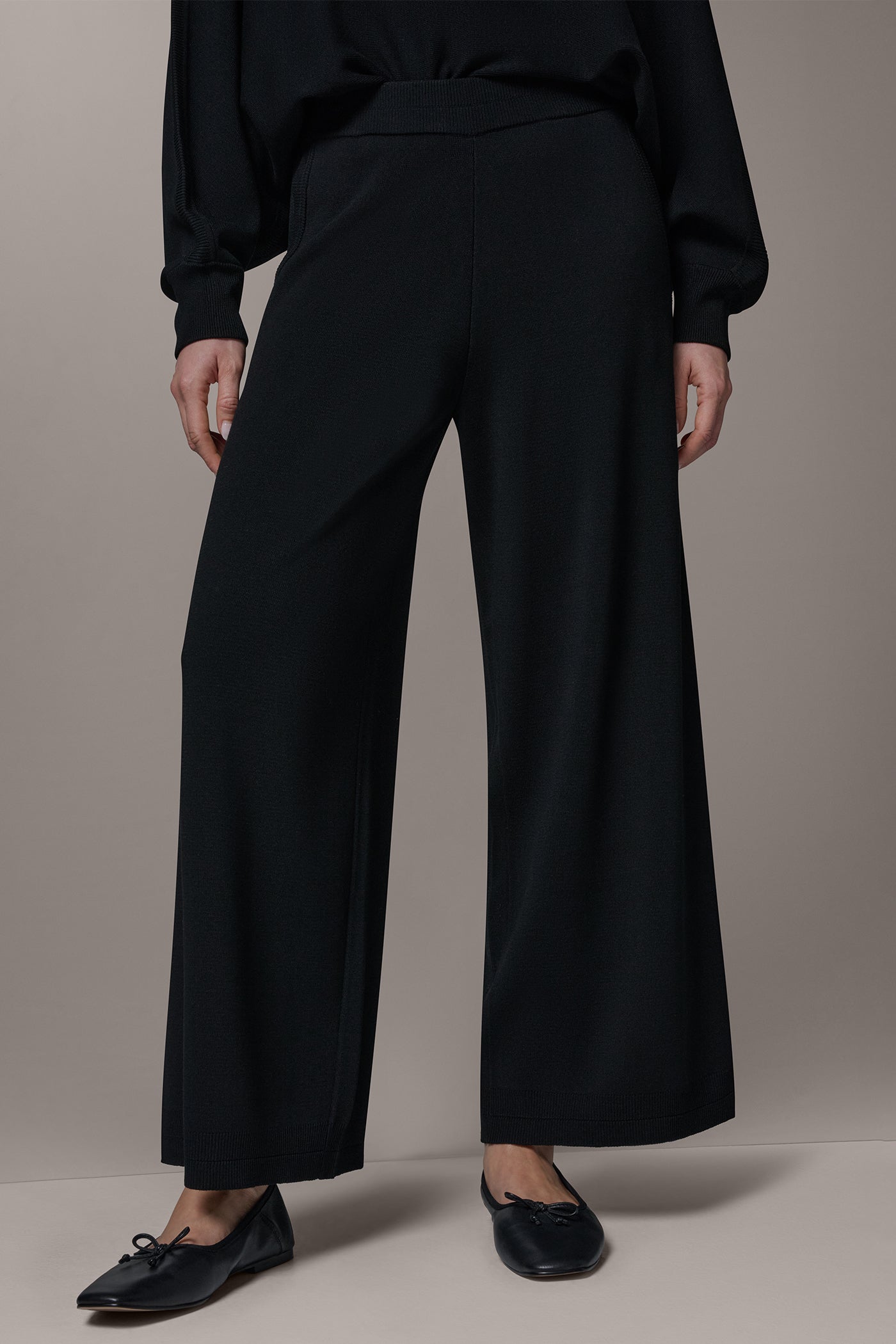 Black PULL ON PANT Donna Karan