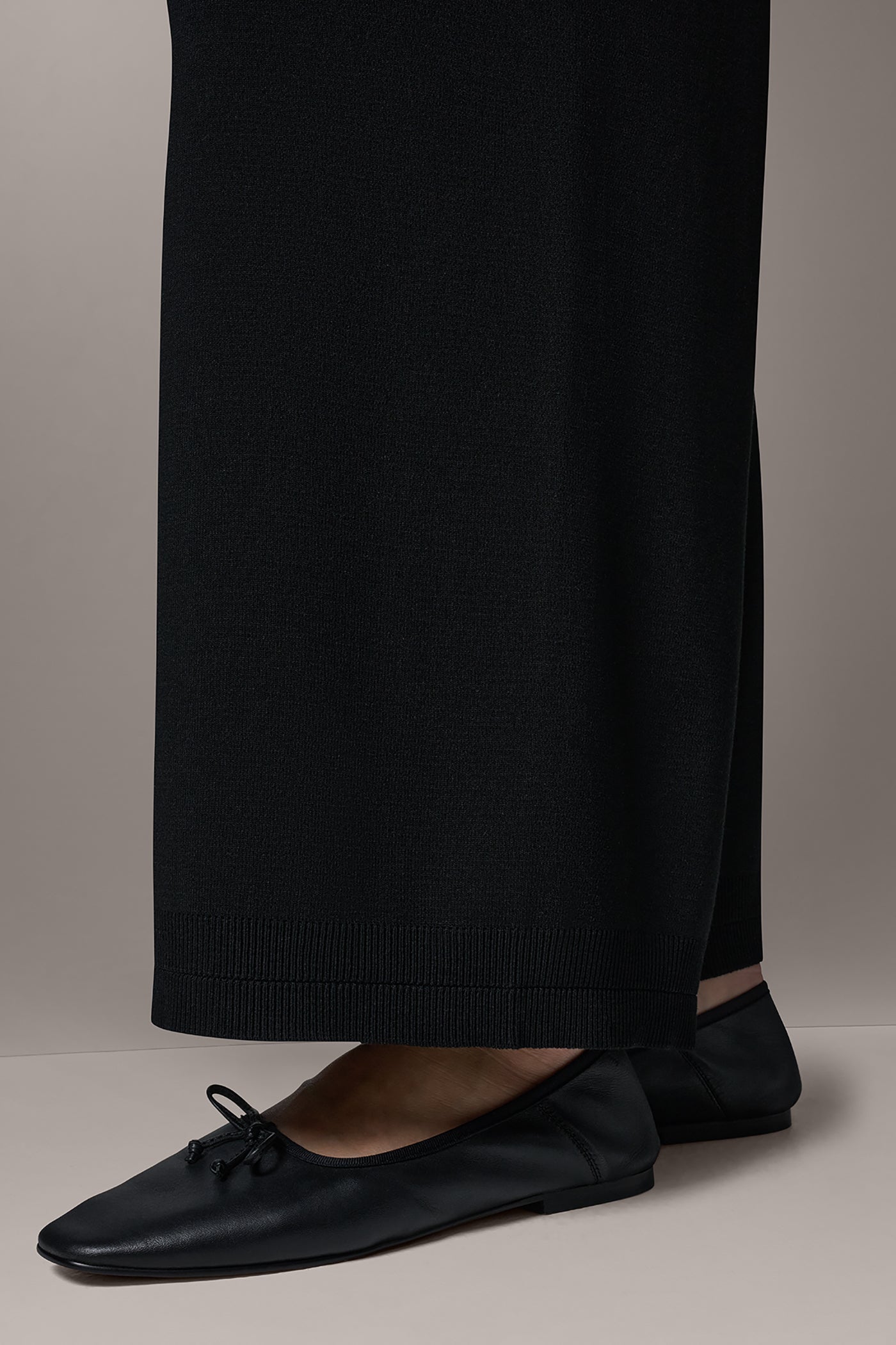 Black PULL ON PANT Donna Karan