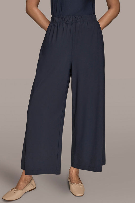 NIGHTFALL THE MODERN TRAVEL MID-RISE RELAXED ANKLE PANT Donna Karan
