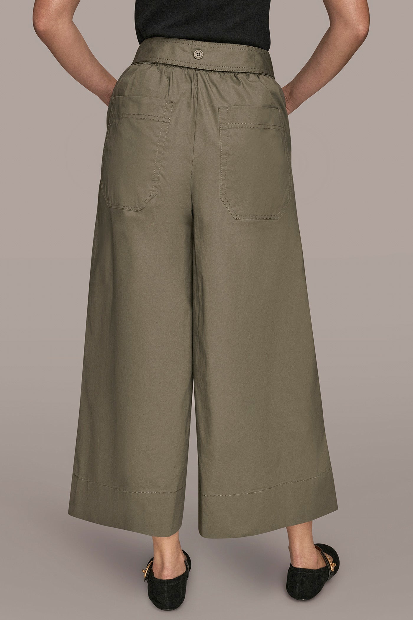 KHAKI GREEN CROPPED MID-RISE PANT Donna Karan