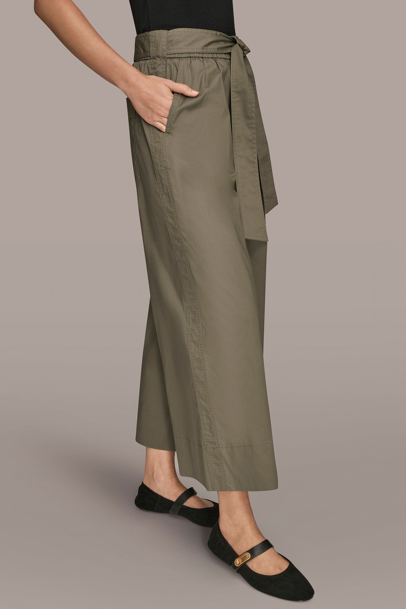 KHAKI GREEN CROPPED MID-RISE PANT Donna Karan