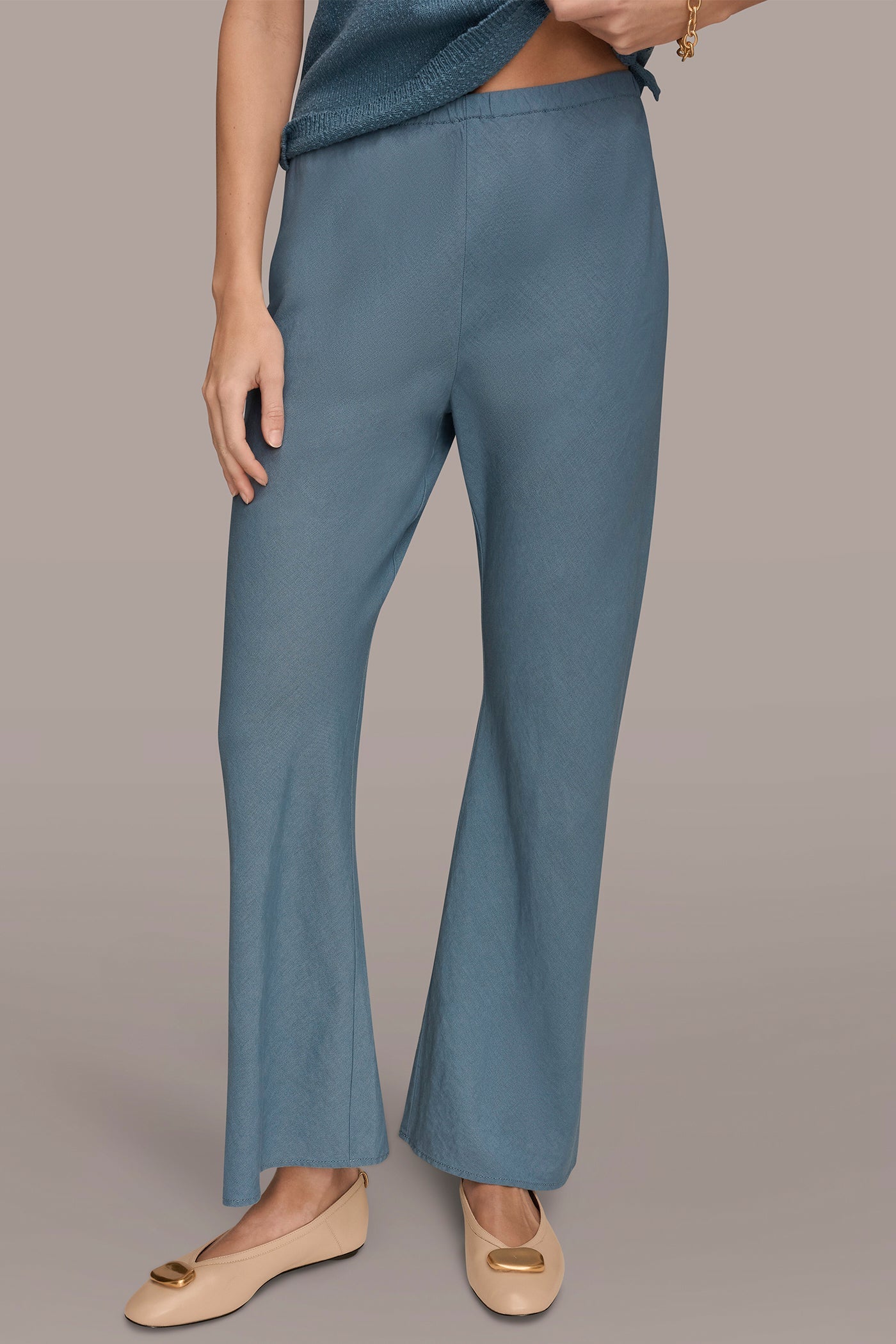 Washed Indigo MID-RISE RELAXED ANKLE PANT Donna Karan