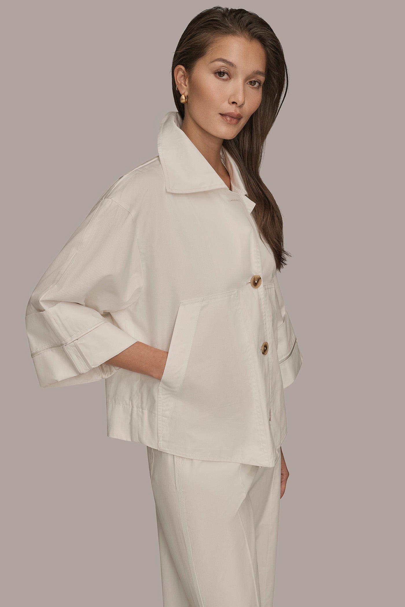 CREAM 3/4-SLEEVE SWING JACKET Donna Karan