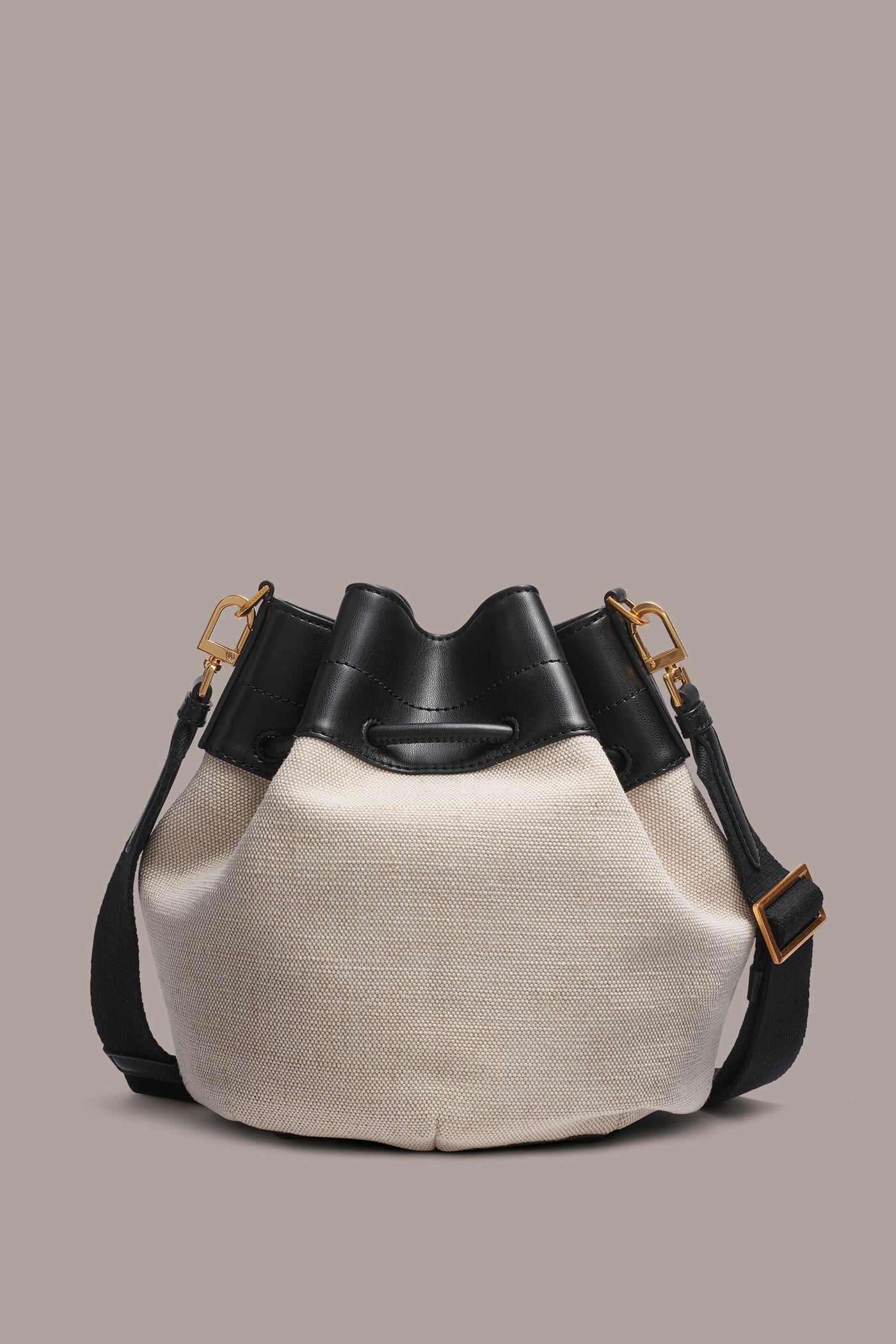 Natural/Black WEEKEND CANVAS BUCKET BAG Donna Karan