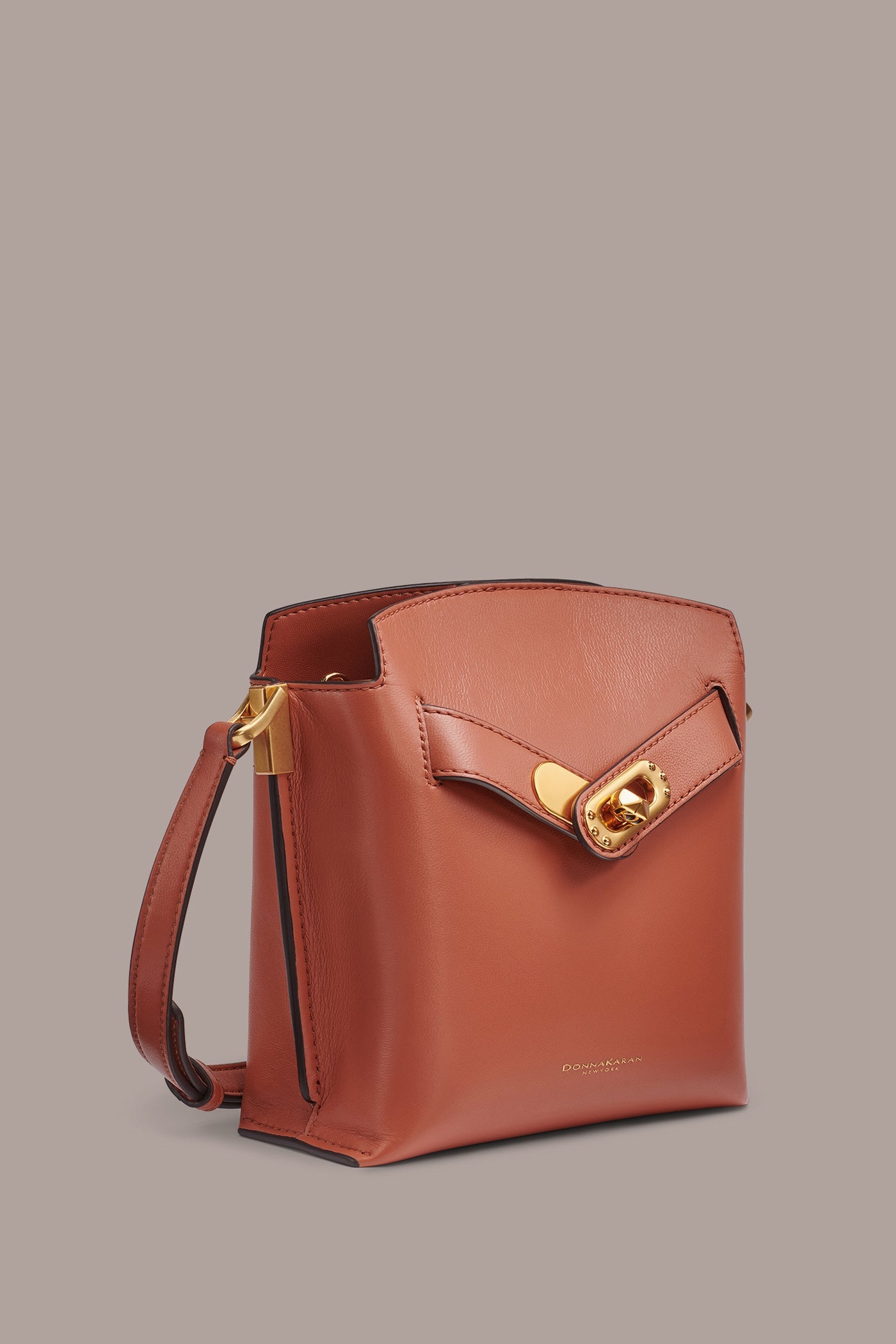 Amber BRIDGEHAMPTON LEATHER CROSSBODY BAG Donna Karan