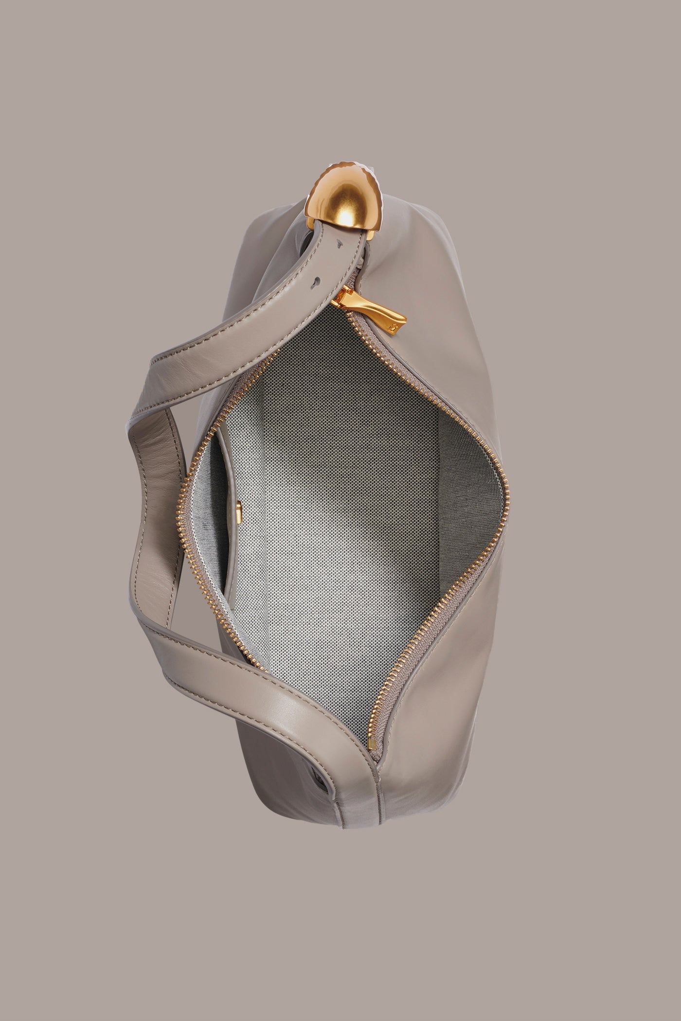 Cloud GEORGETTE LEATHER SHOULDER BAG Donna Karan