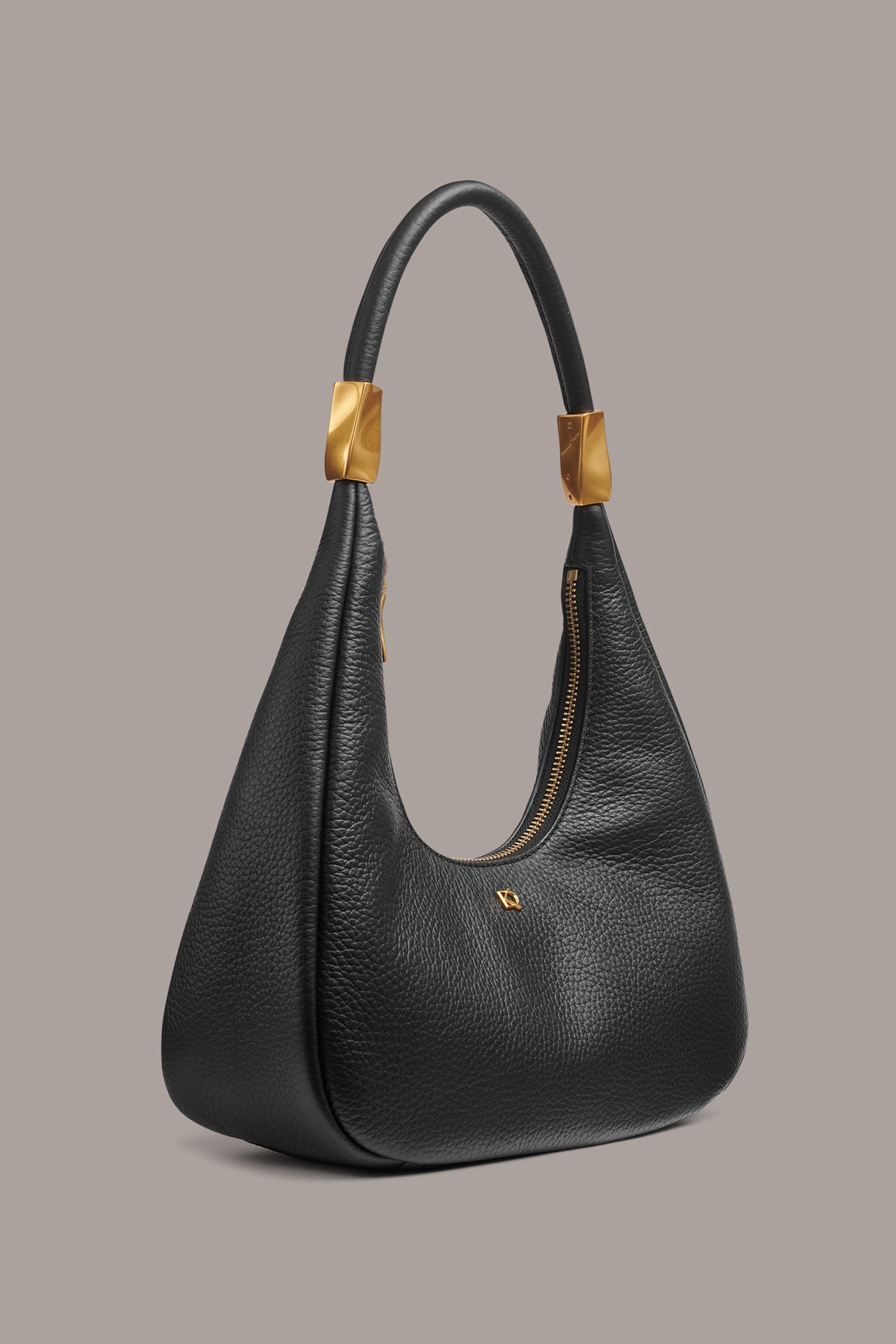 Black QUOGUE LEATHER SHOULDER BAG Donna Karan