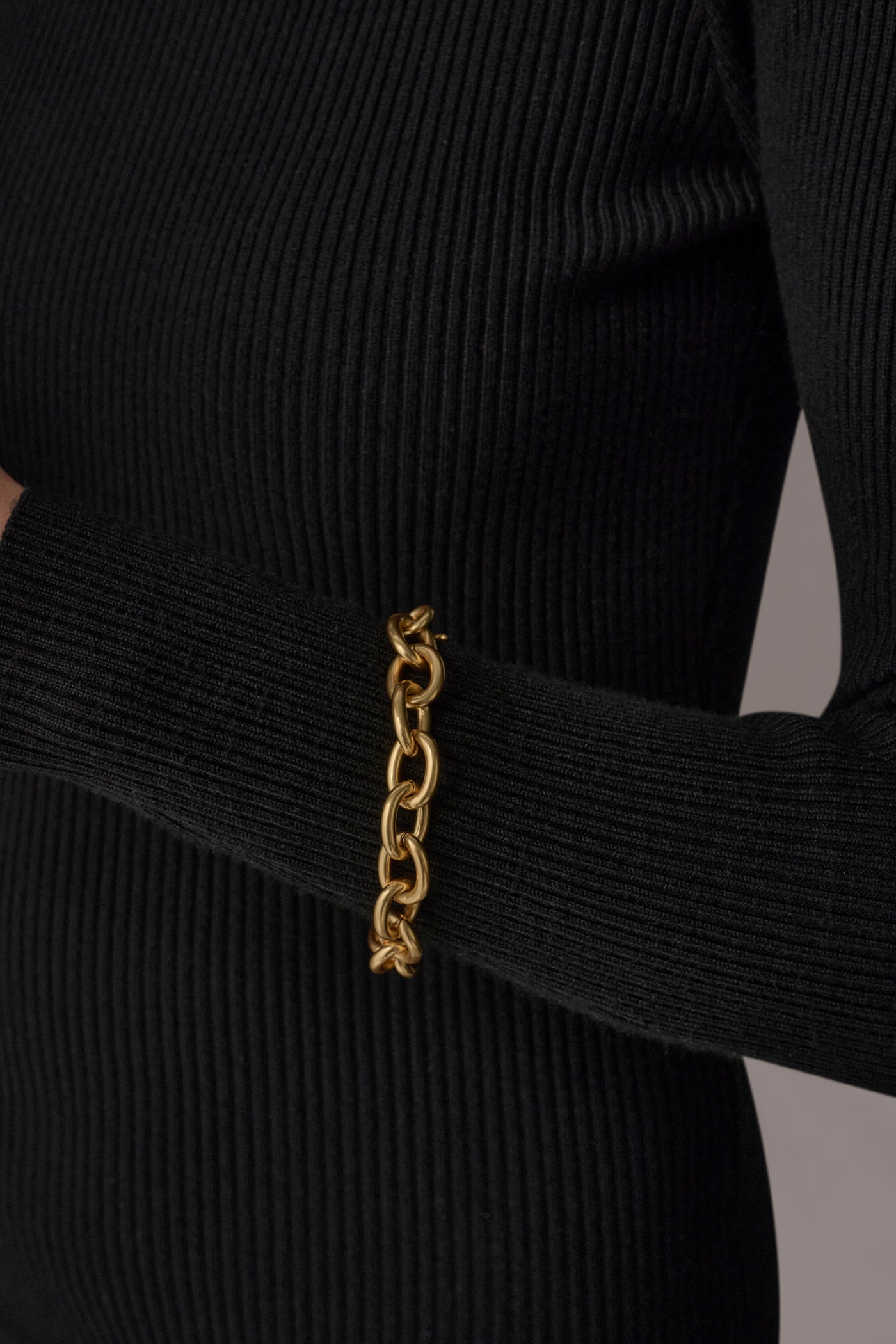 Gold CHAIN LINK FLEX BRACELET Donna Karan