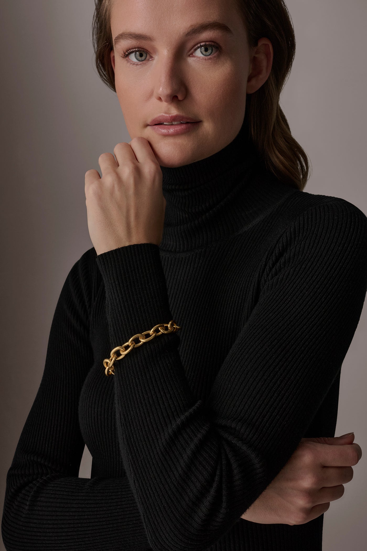 Gold CHAIN LINK FLEX BRACELET Donna Karan