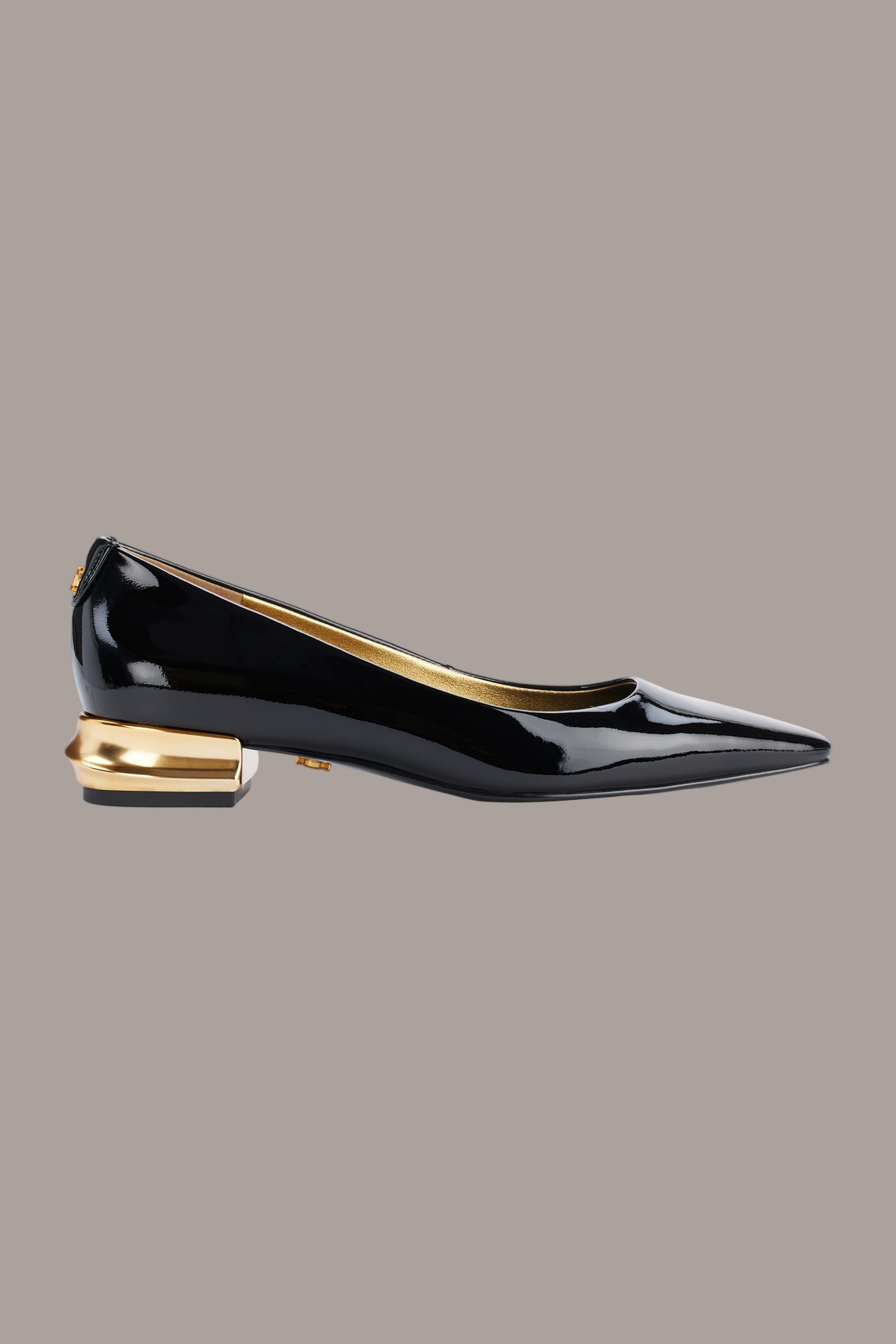 Black SAVITA SNIP TOE FLAT Donna Karan