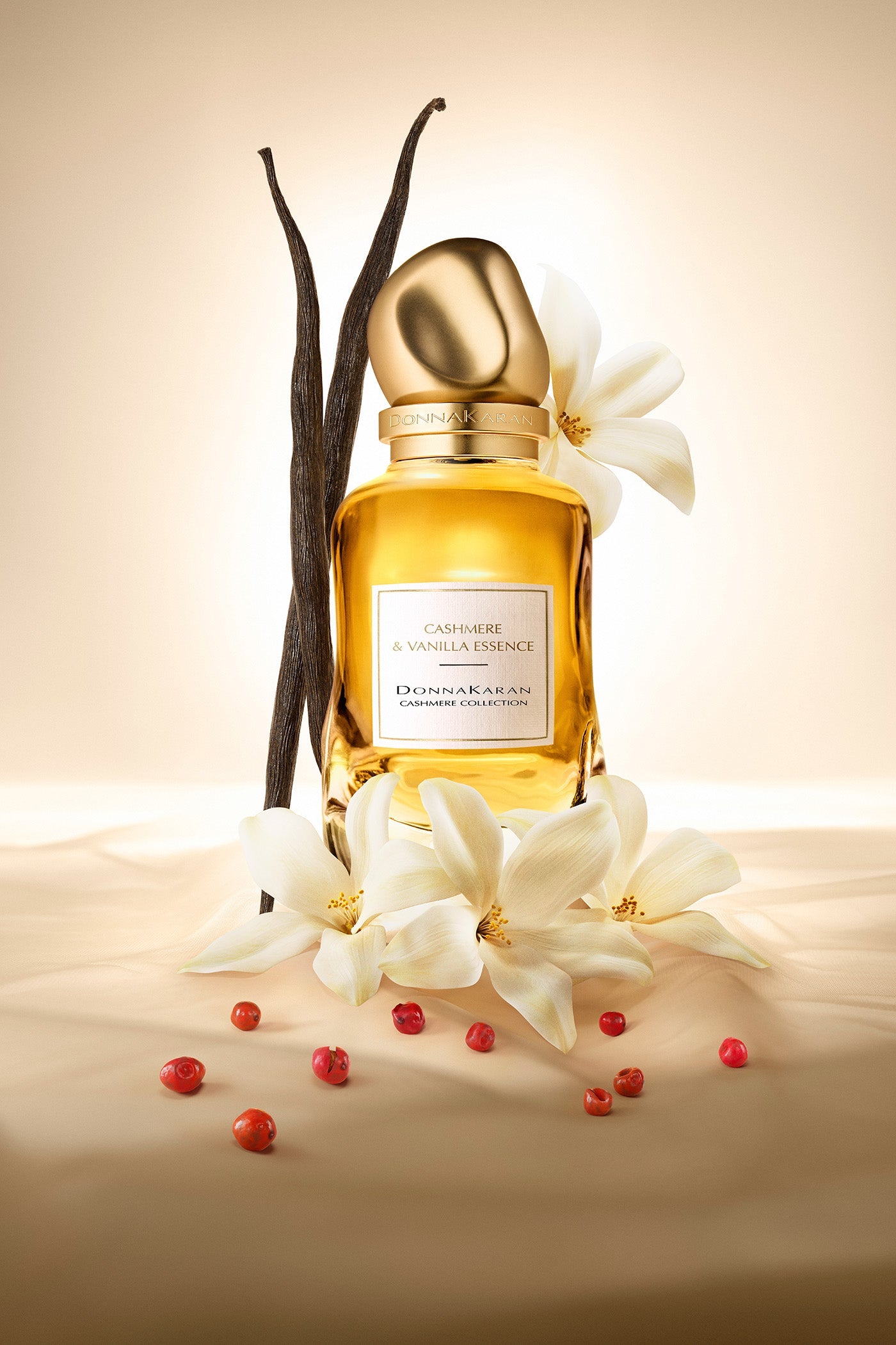 White CASHMERE & VANILLA ESSENCE 100 ML Donna Karan
