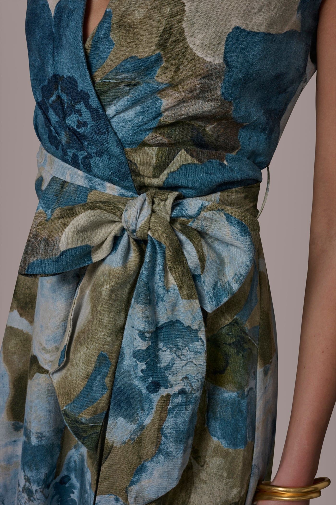 Washed Indigo Multi LINEN-BLEND SLEEVELESS FLORAL WRAP A-LINE DRESS Donna Karan