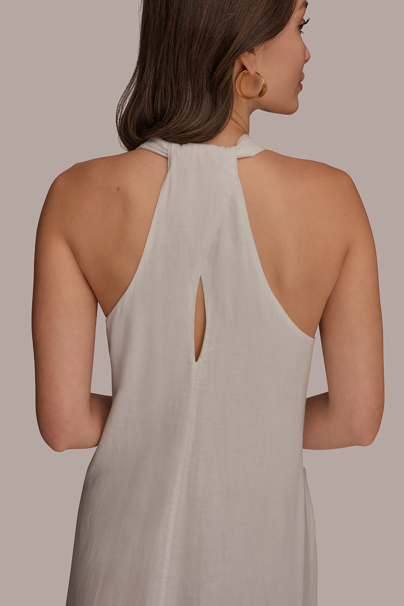 Washed Indigo Dip Dye LINEN-BLEND SLEEVELESS OMBRÉ TWIST-BACK MIDI HALTER DRESS Donna Karan
