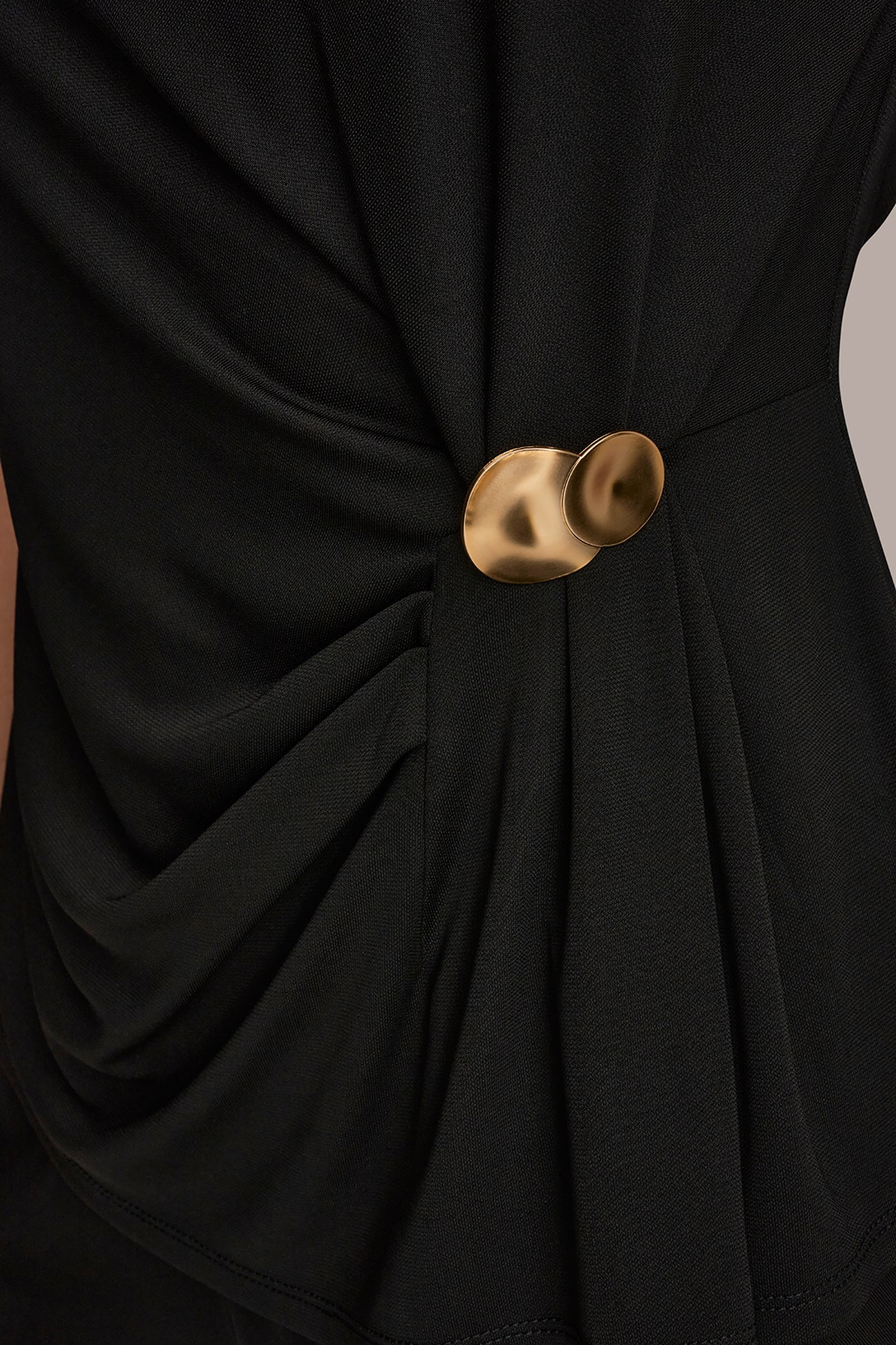 Black V-NECK TOP Donna Karan