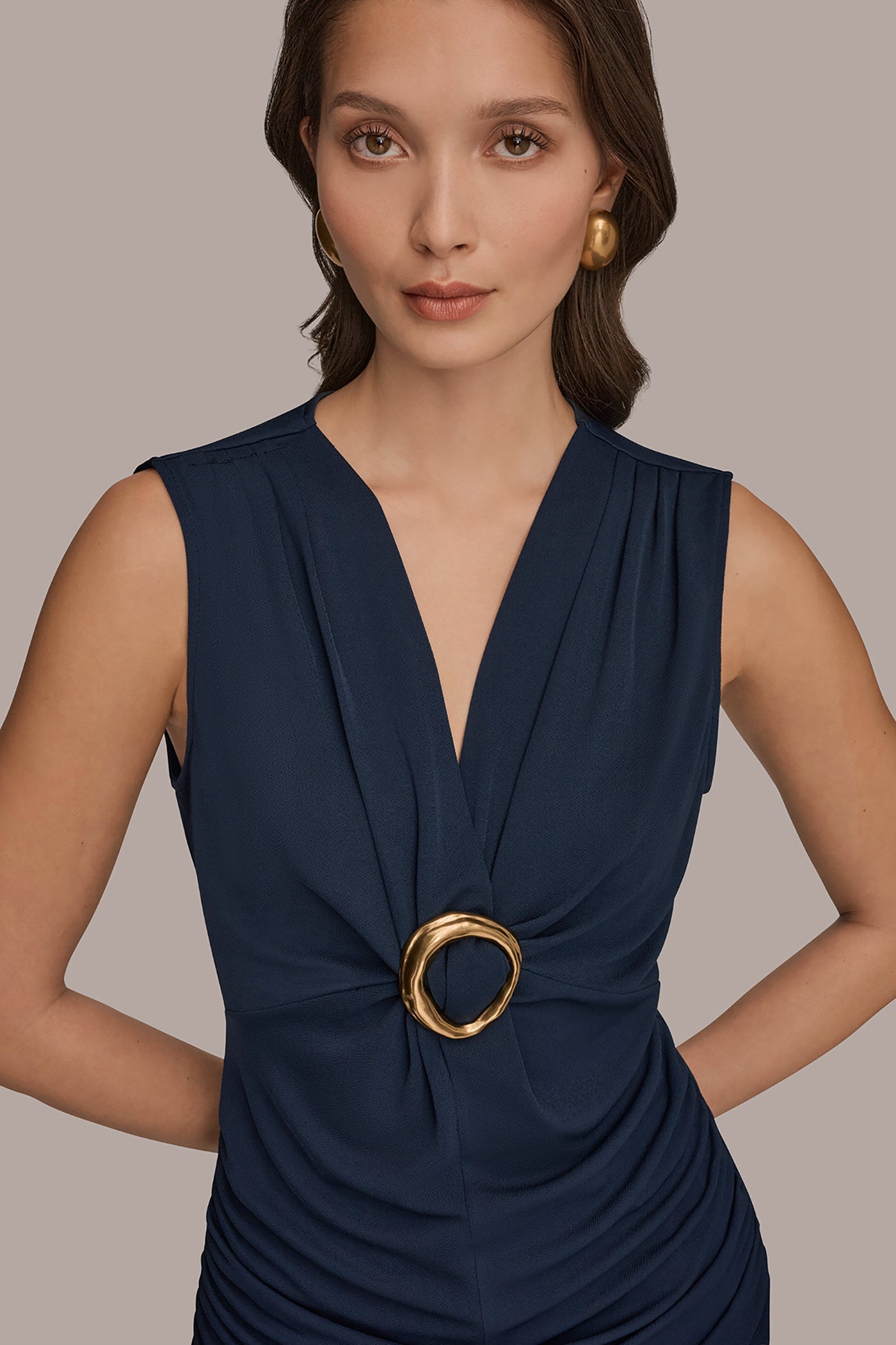 Nightfall DEEP V-NECK BUCKLE BLOUSE Donna Karan