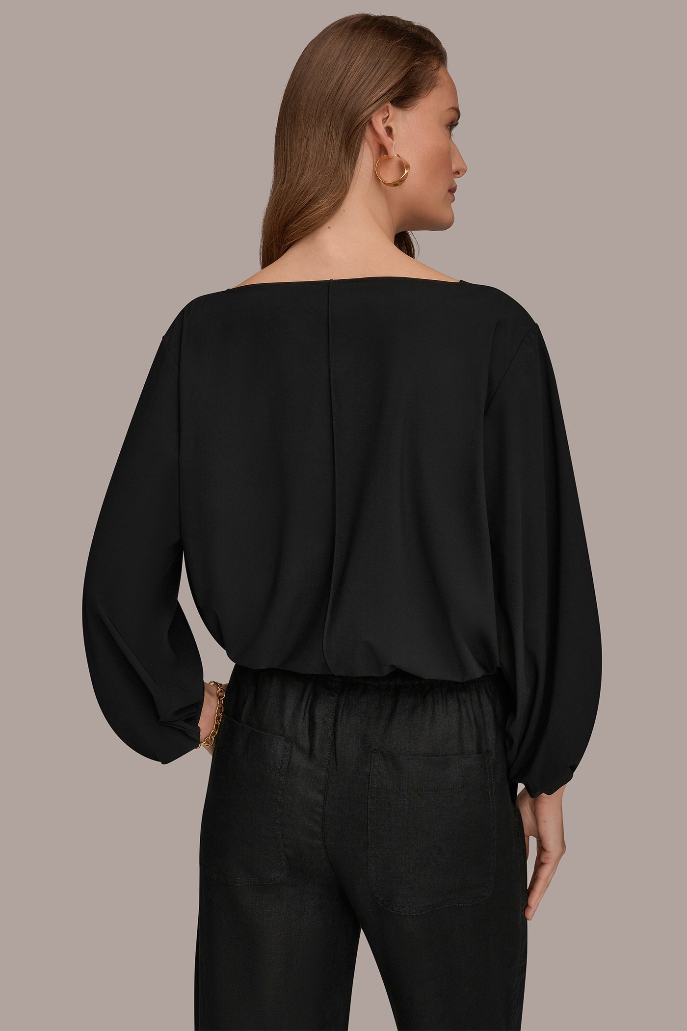Black THE MODERN TRAVEL BALLOON SLEEVE BLOUSE Donna Karan