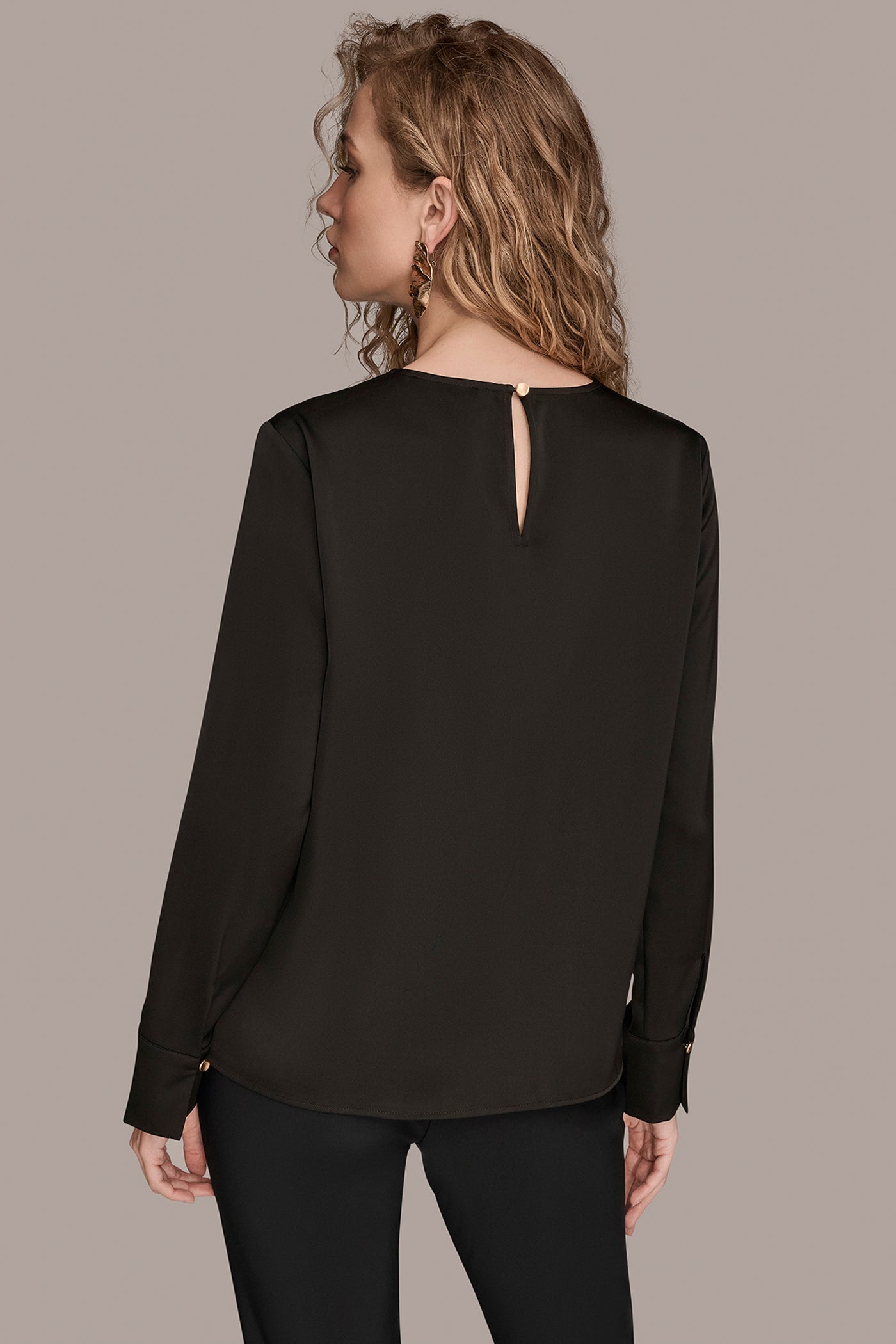 Black LONG SLEEVE RING V-NECK BLOUSE Donna Karan