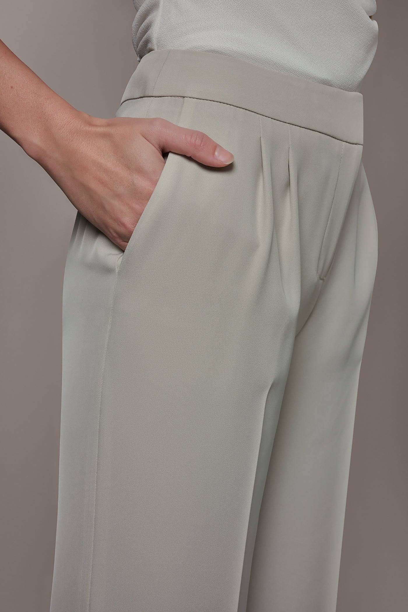 Tuscan Grey MID-RISE PLEATED WIDE-LEG SUIT PANT Donna Karan
