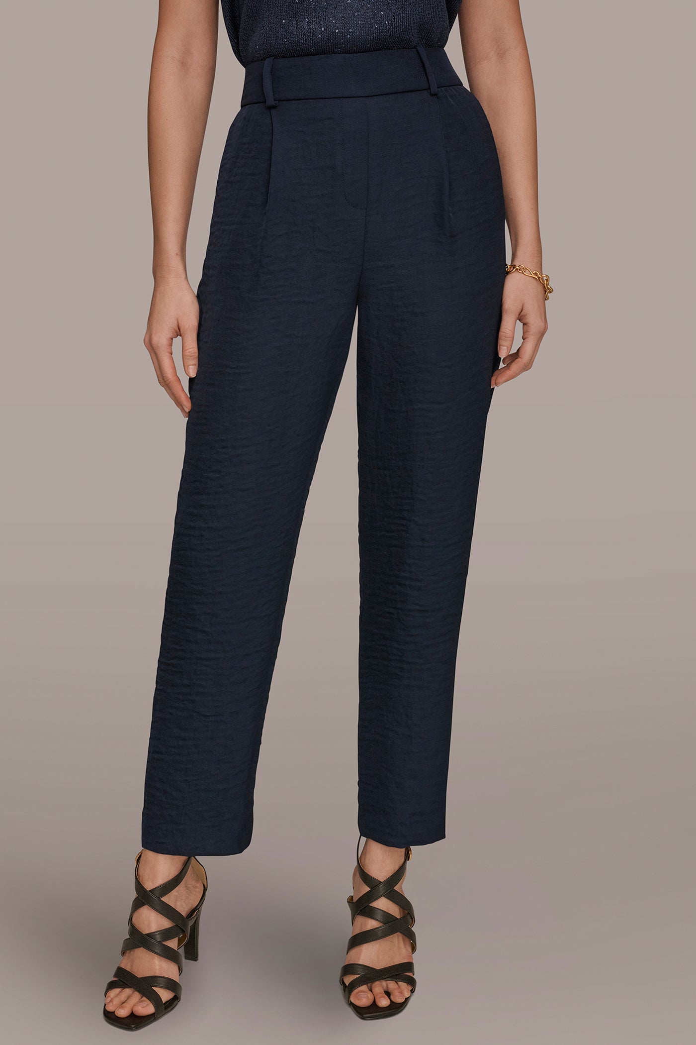 NIGHTFALL PLEATED STRAIGHT PANT Donna Karan