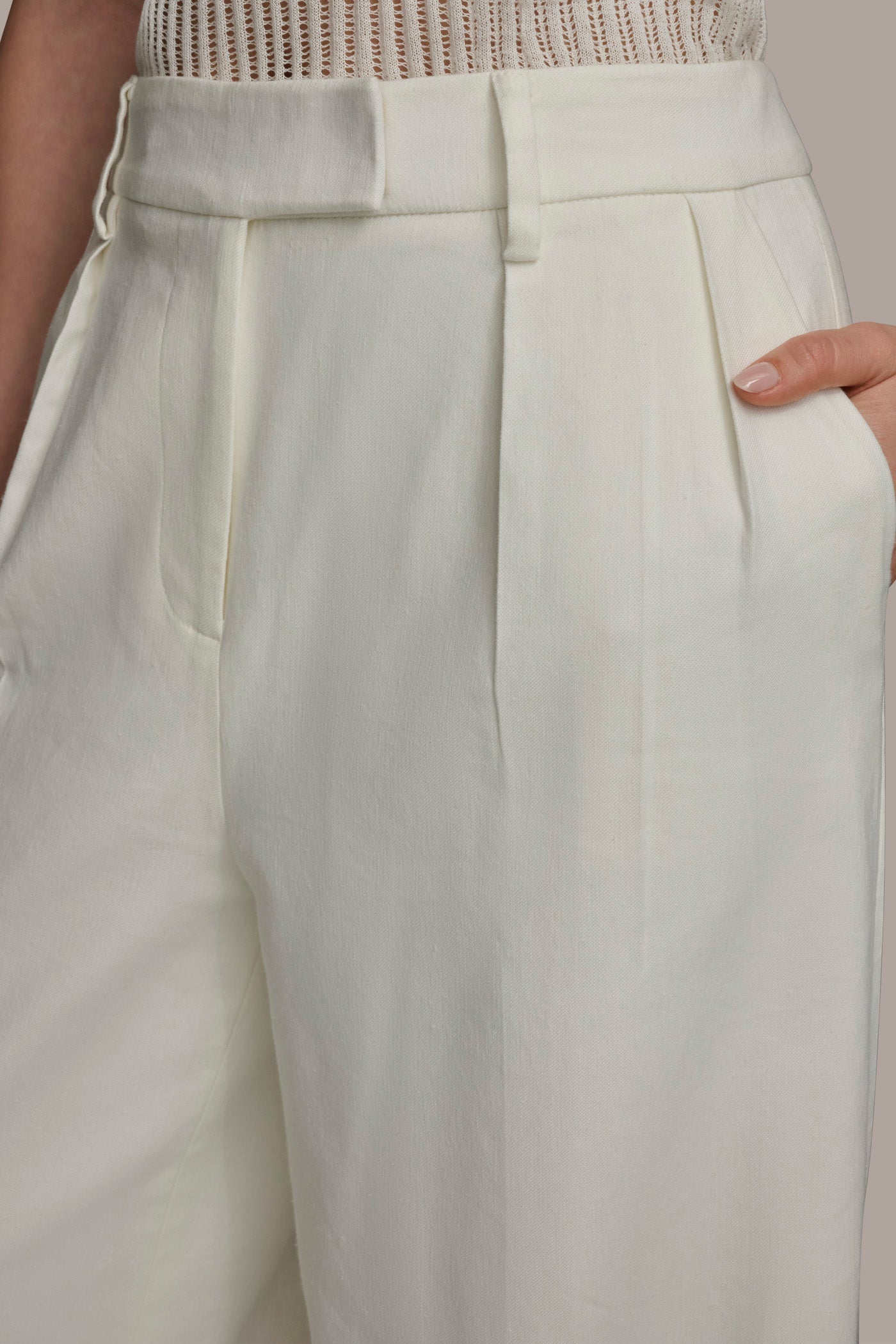CREAM PLEATED WIDE LEG PANT Donna Karan