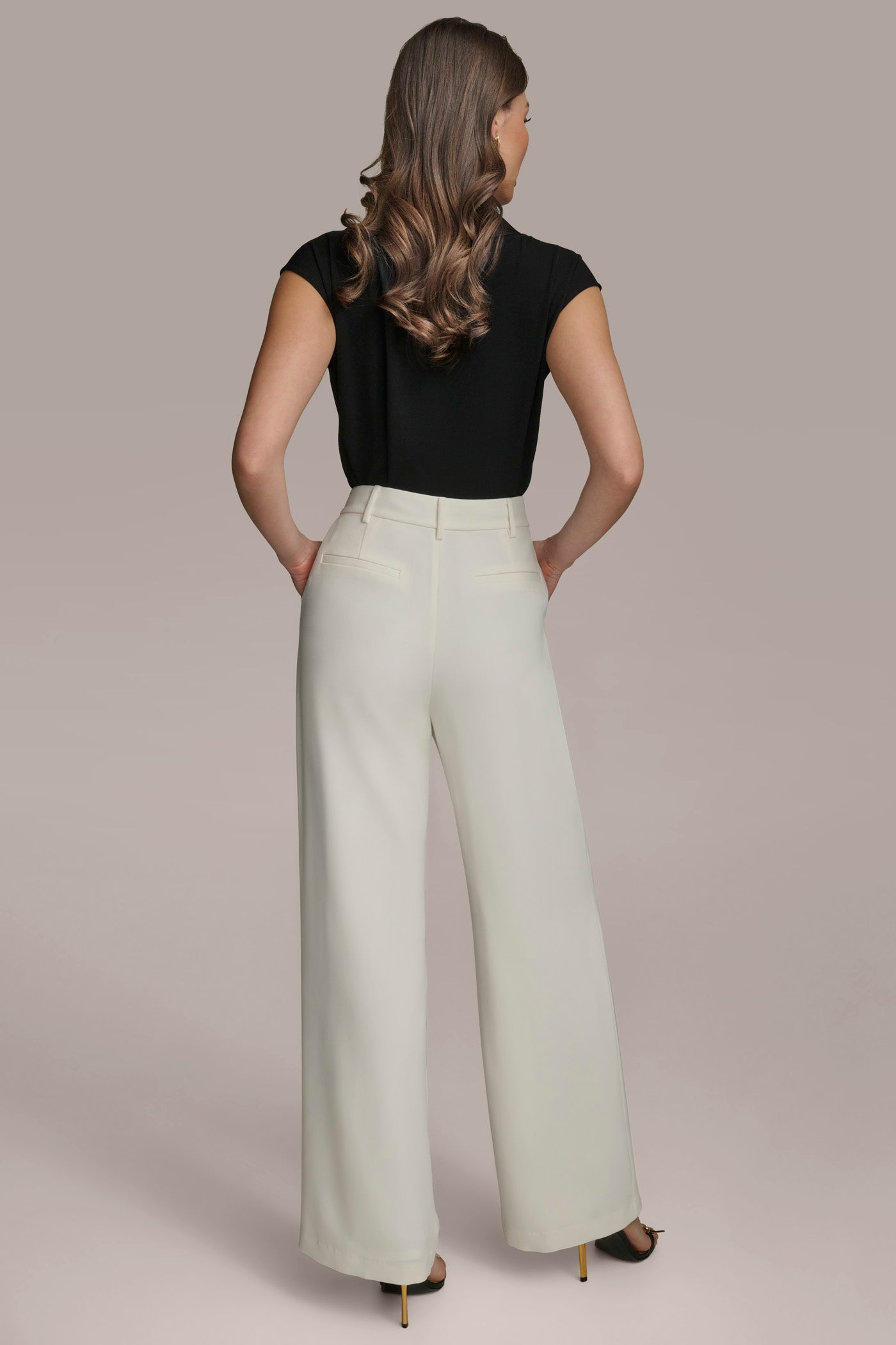 CREAM WIDE PANT WITH PLEATS Donna Karan