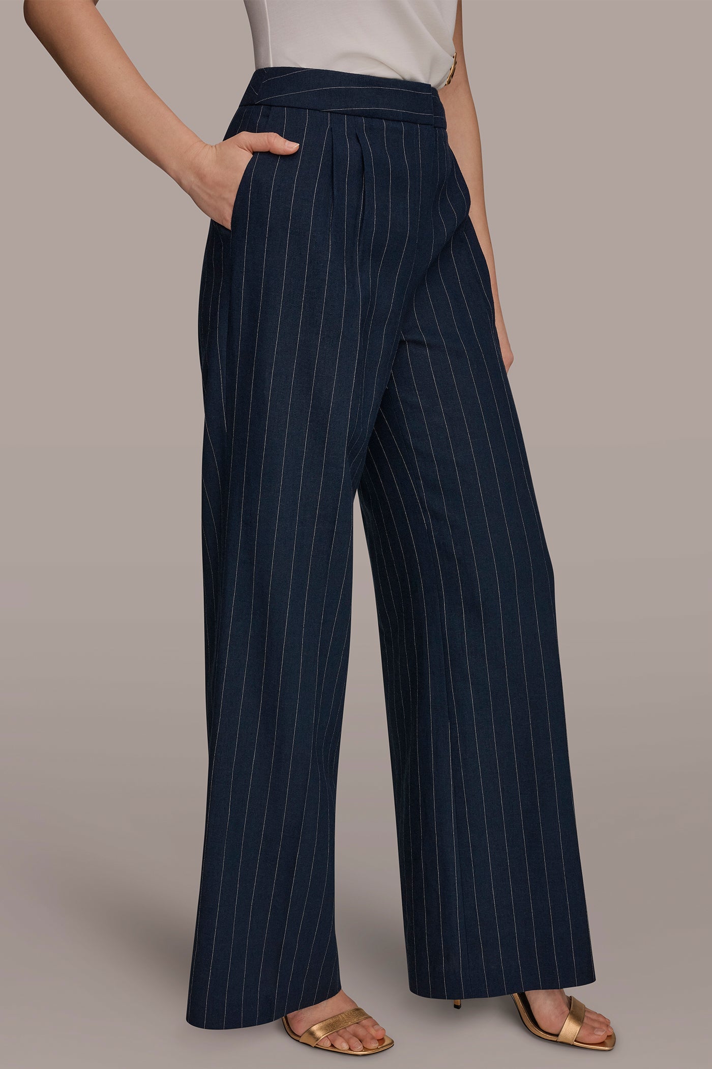 Nightfall/Cream LINEN-BLEND PINSTRIPE WIDE-LEG SUIT PANT Donna Karan