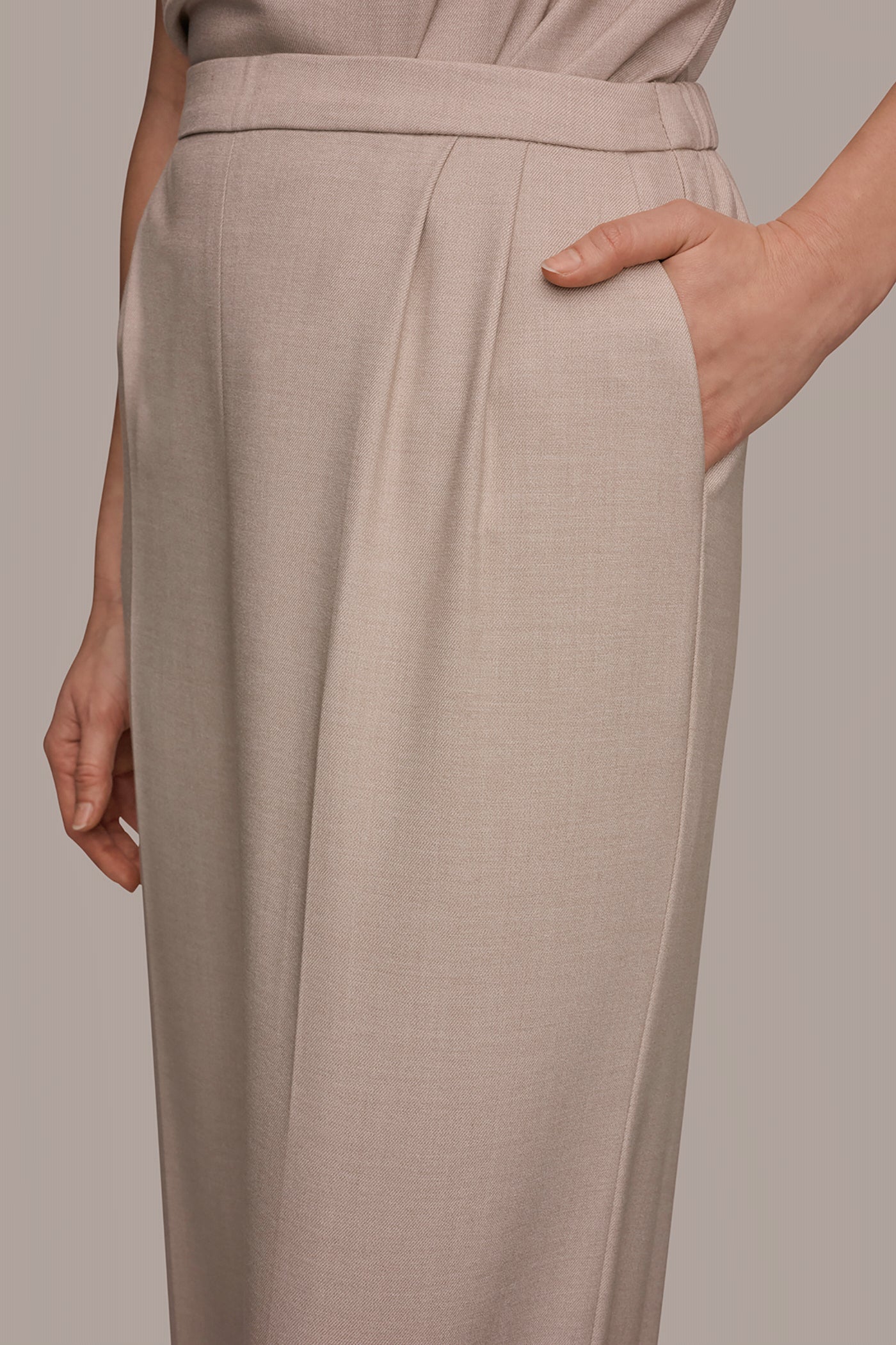 Tuscan Grey MID-RISE PLEATED WIDE-LEG SUIT PANT Donna Karan