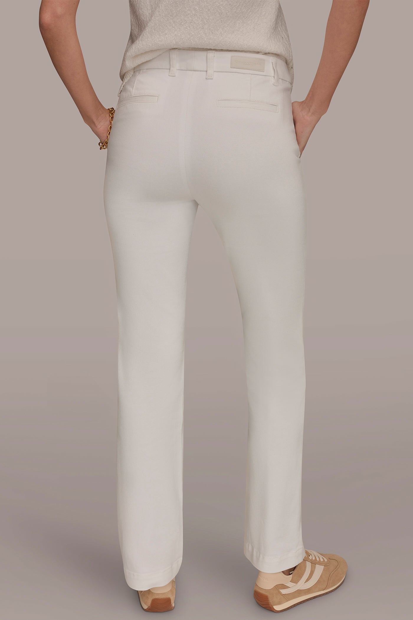 Alabaster THE DONNA MID-RISE MODERN TROUSER JEAN Donna Karan