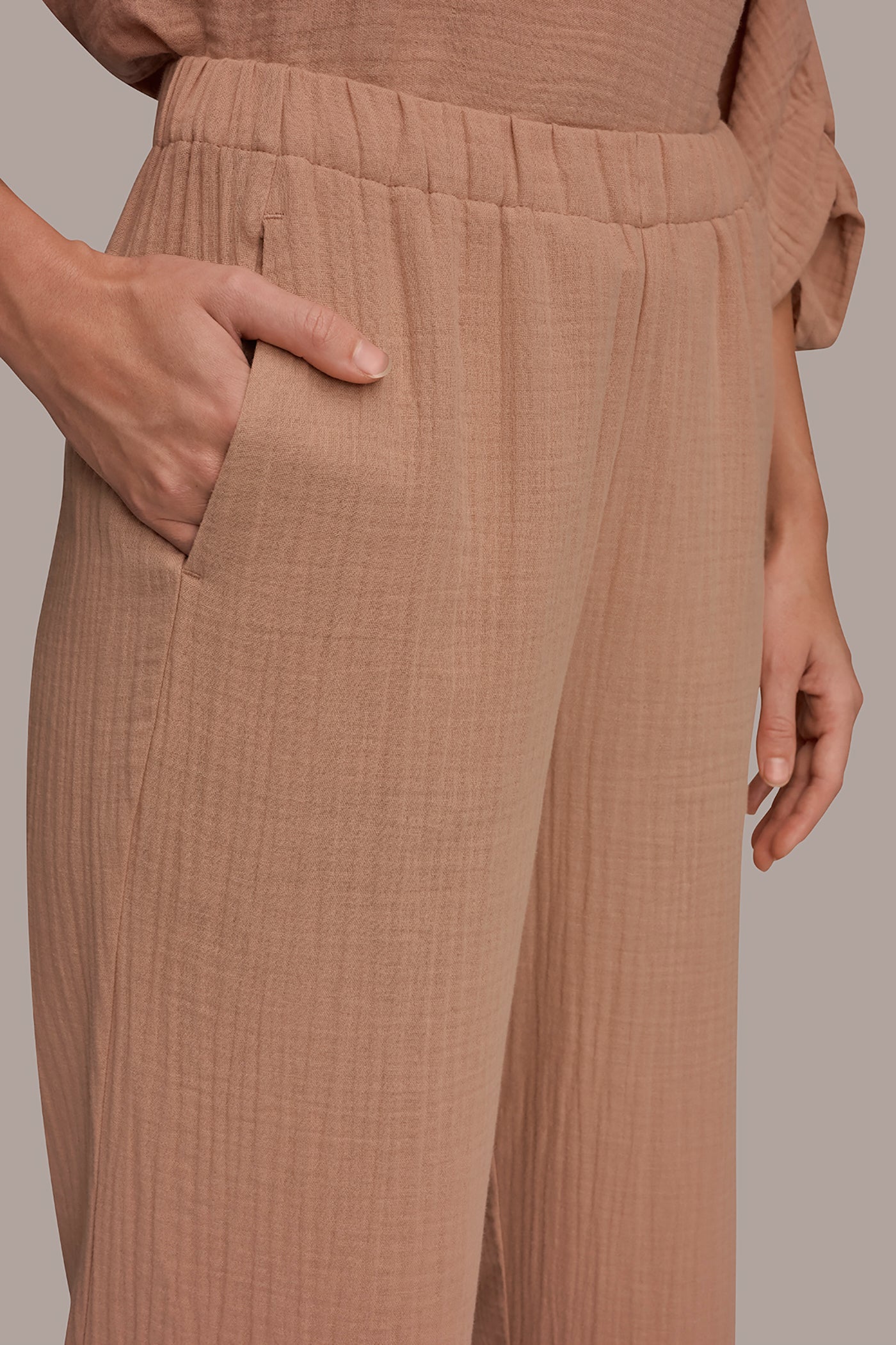 Umbria MID-RISE STRAIGHT-LEG PANT Donna Karan