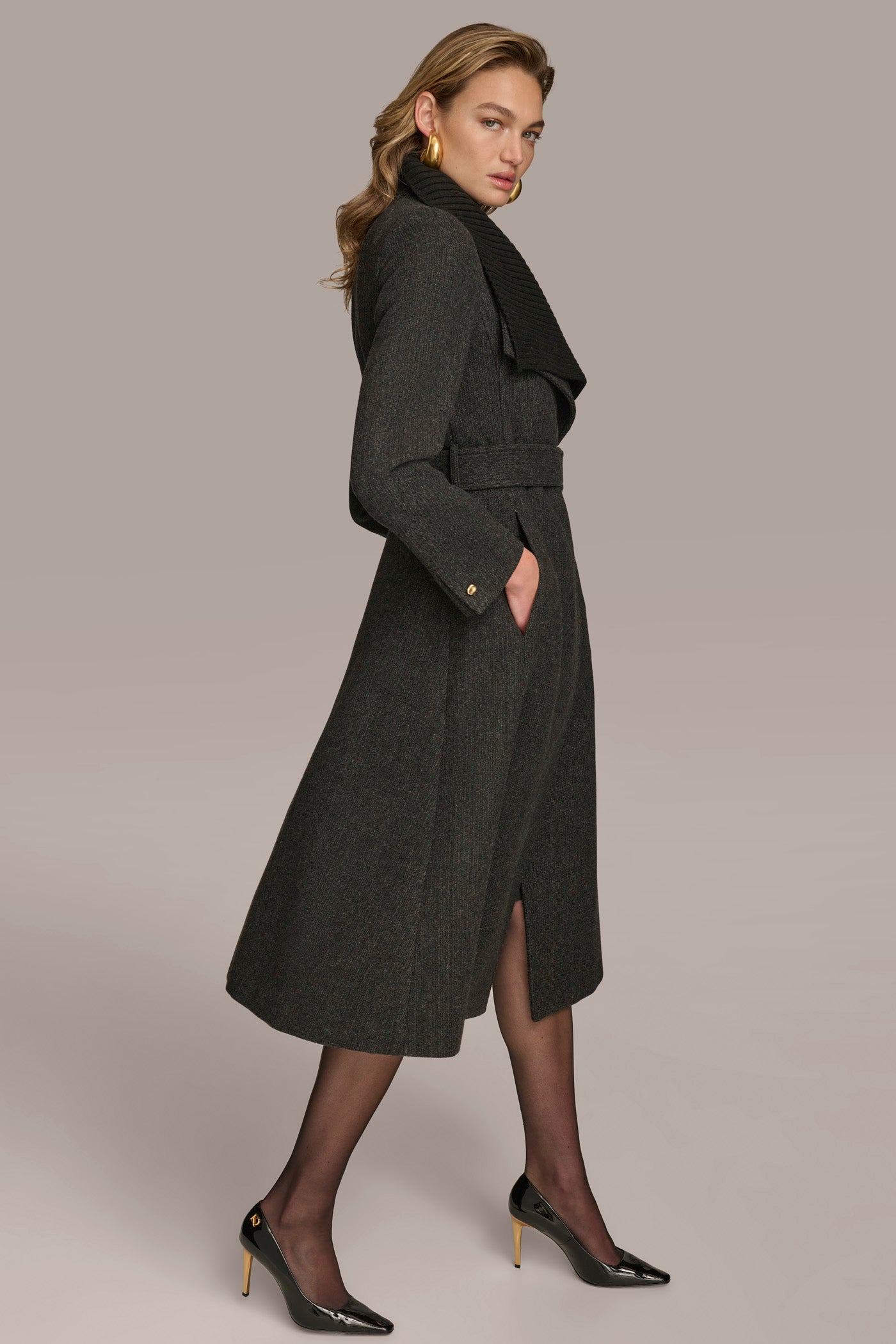 Black WOOL COAT Donna Karan