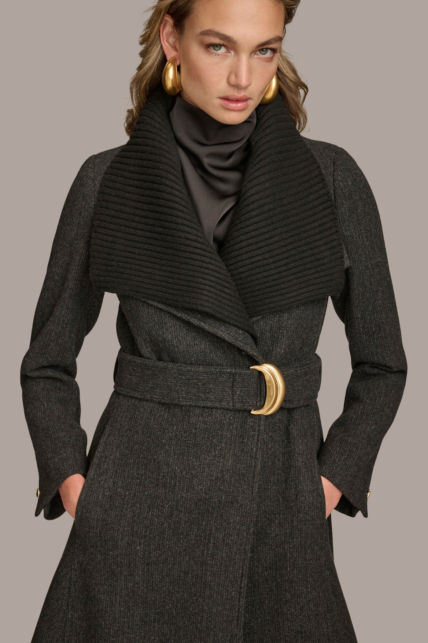 Black WOOL COAT Donna Karan