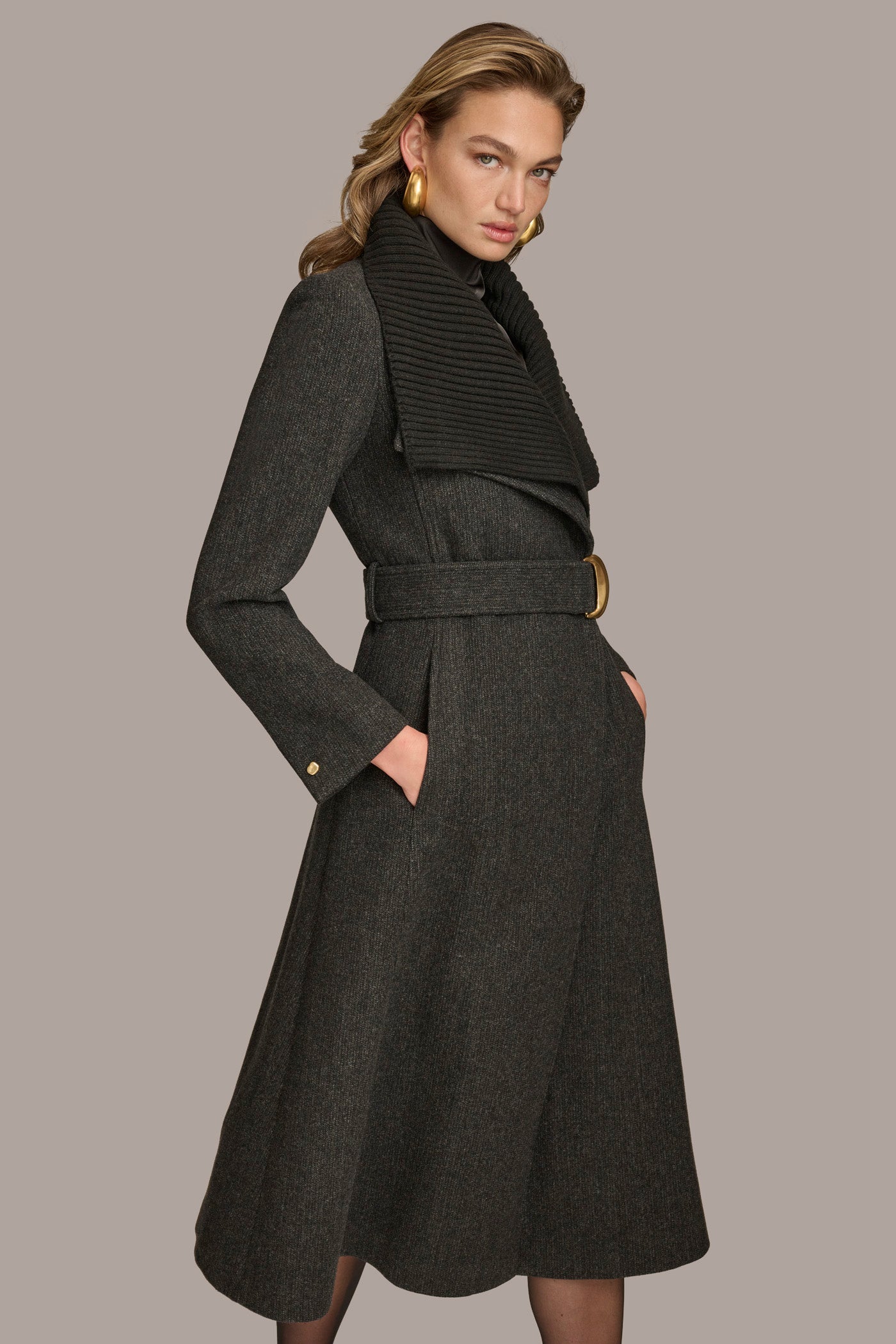 Black WOOL COAT Donna Karan